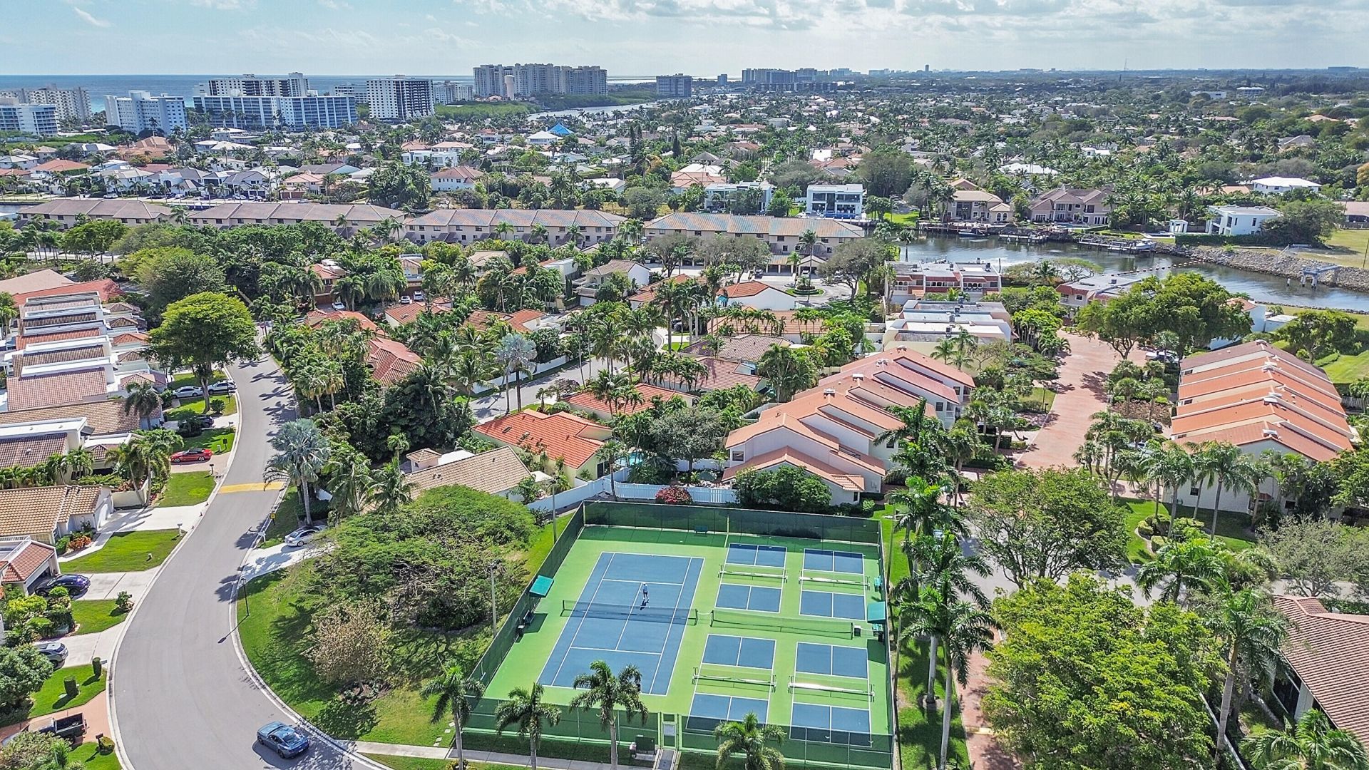 210 Captains Walk, Unit 701, Delray Beach, FL 33483 Photo
