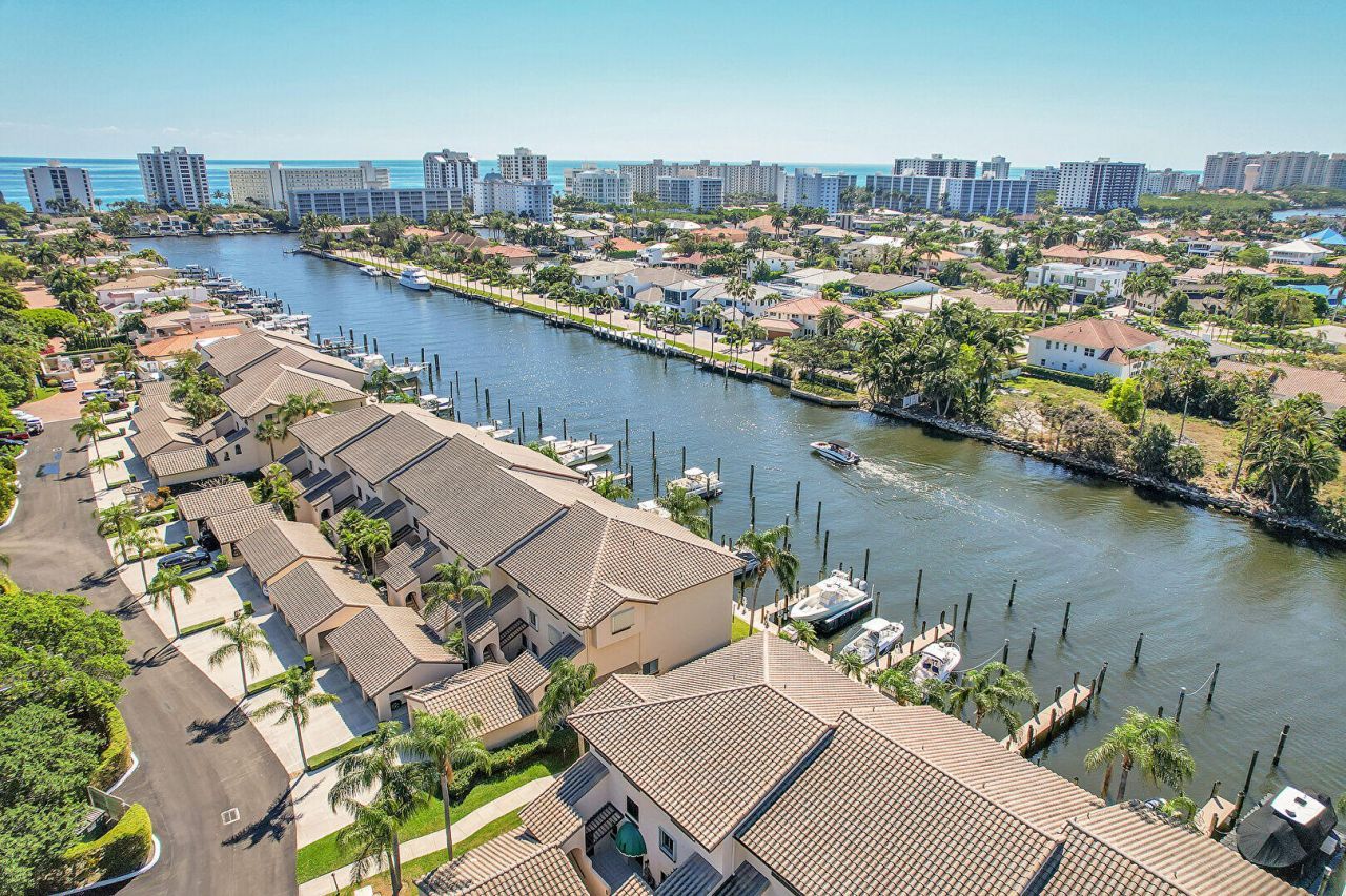 210 Captains Walk, Unit 701, Delray Beach, FL 33483 Photo