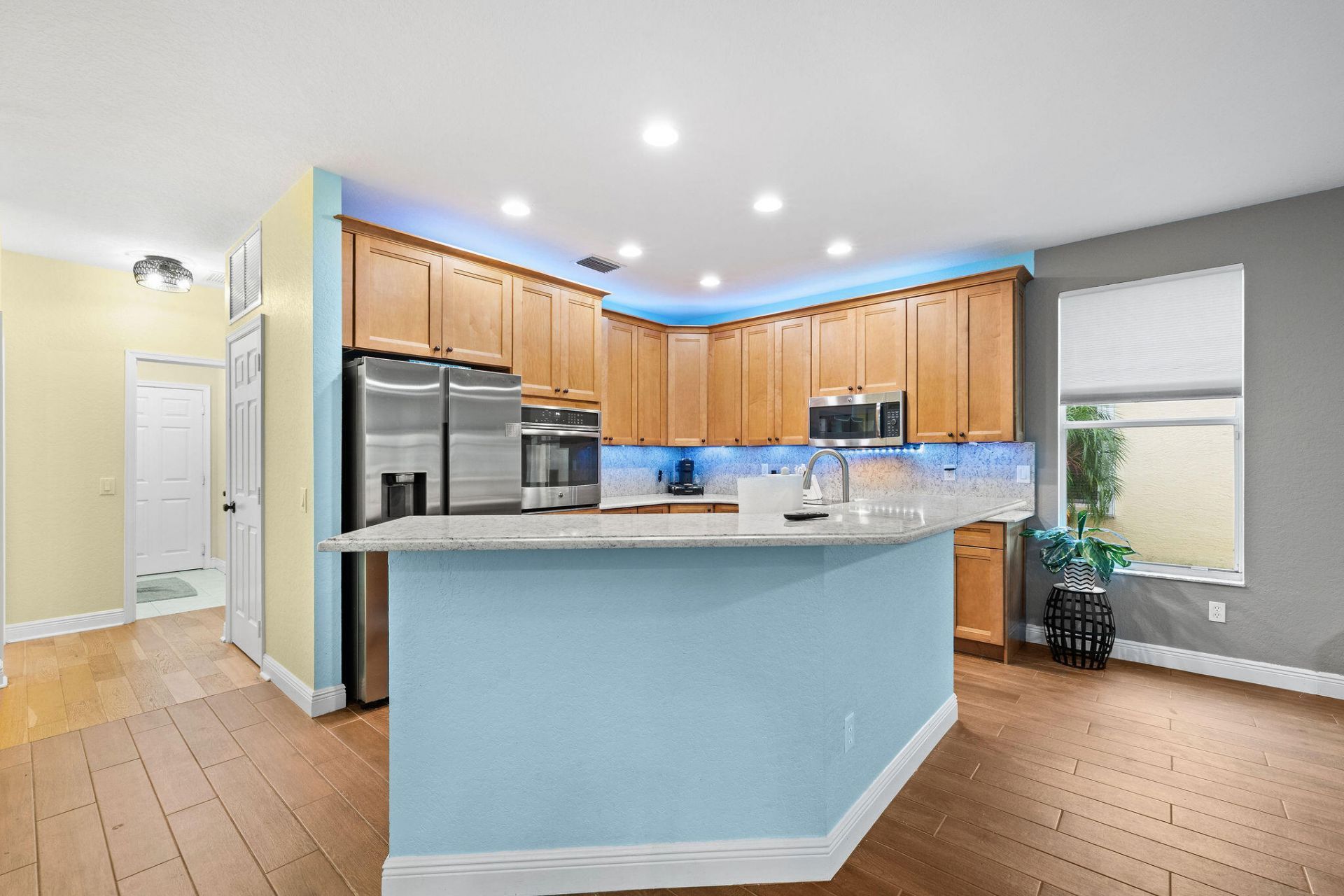 1894 SW Grey Falcon Cir Circle Sw, Vero Beach, FL 32962 Photo