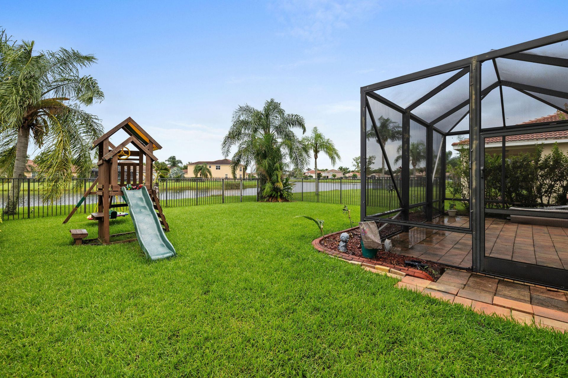 1894 SW Grey Falcon Cir Circle Sw, Vero Beach, FL 32962 Photo