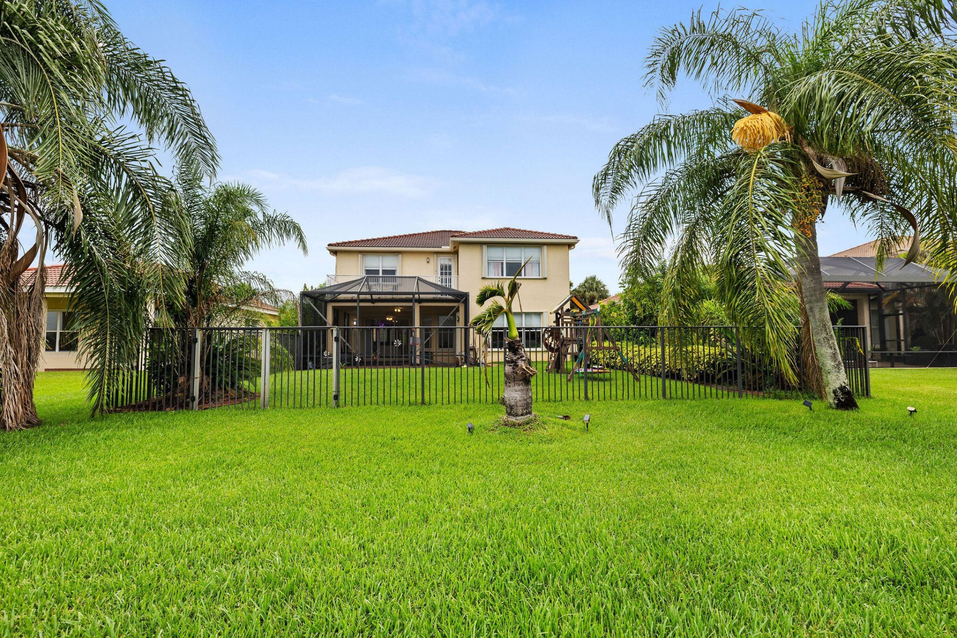 1894 SW Grey Falcon Cir Circle Sw, Vero Beach, FL 32962 Photo