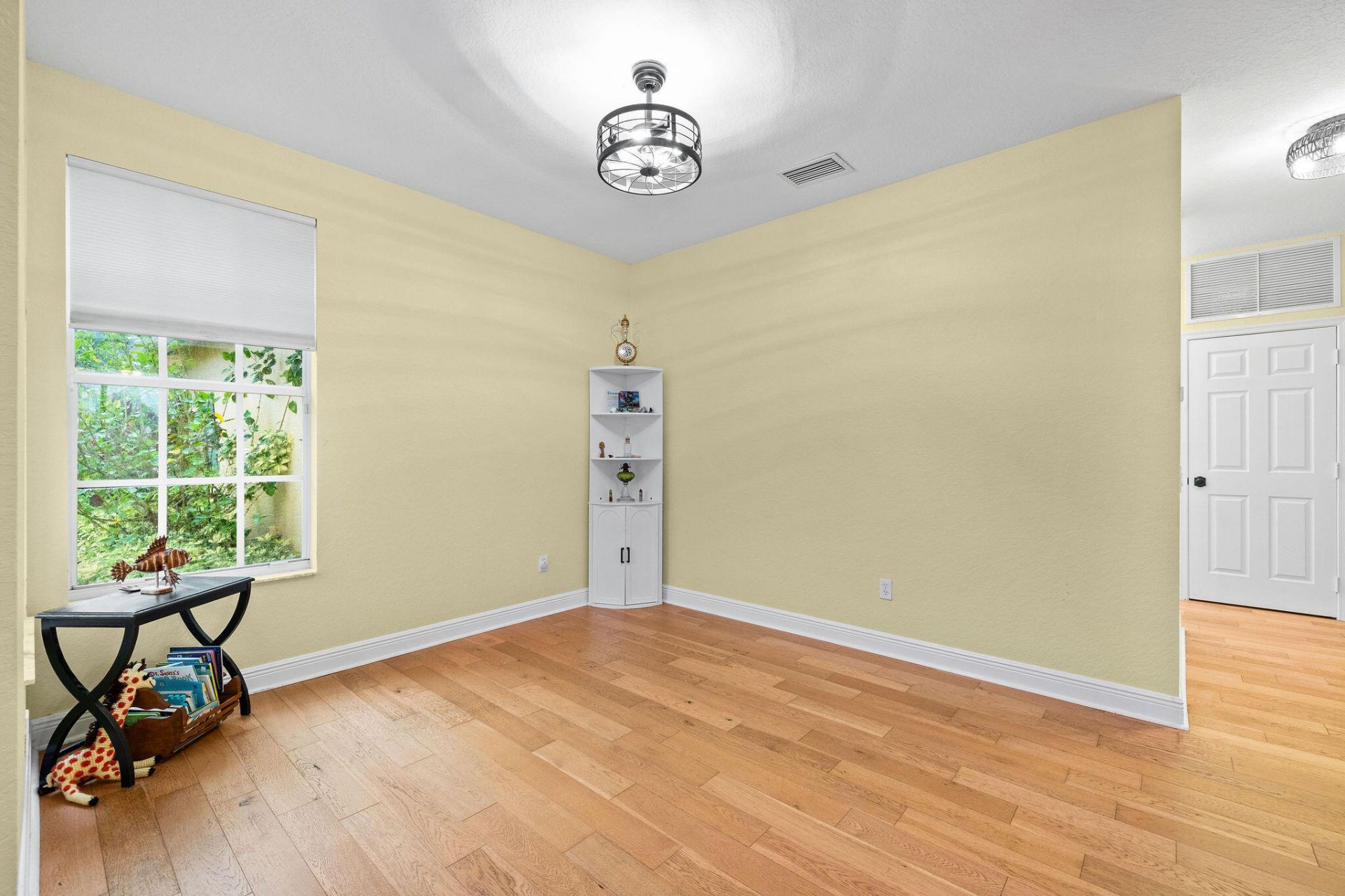 1894 SW Grey Falcon Cir Circle Sw, Vero Beach, FL 32962 Photo