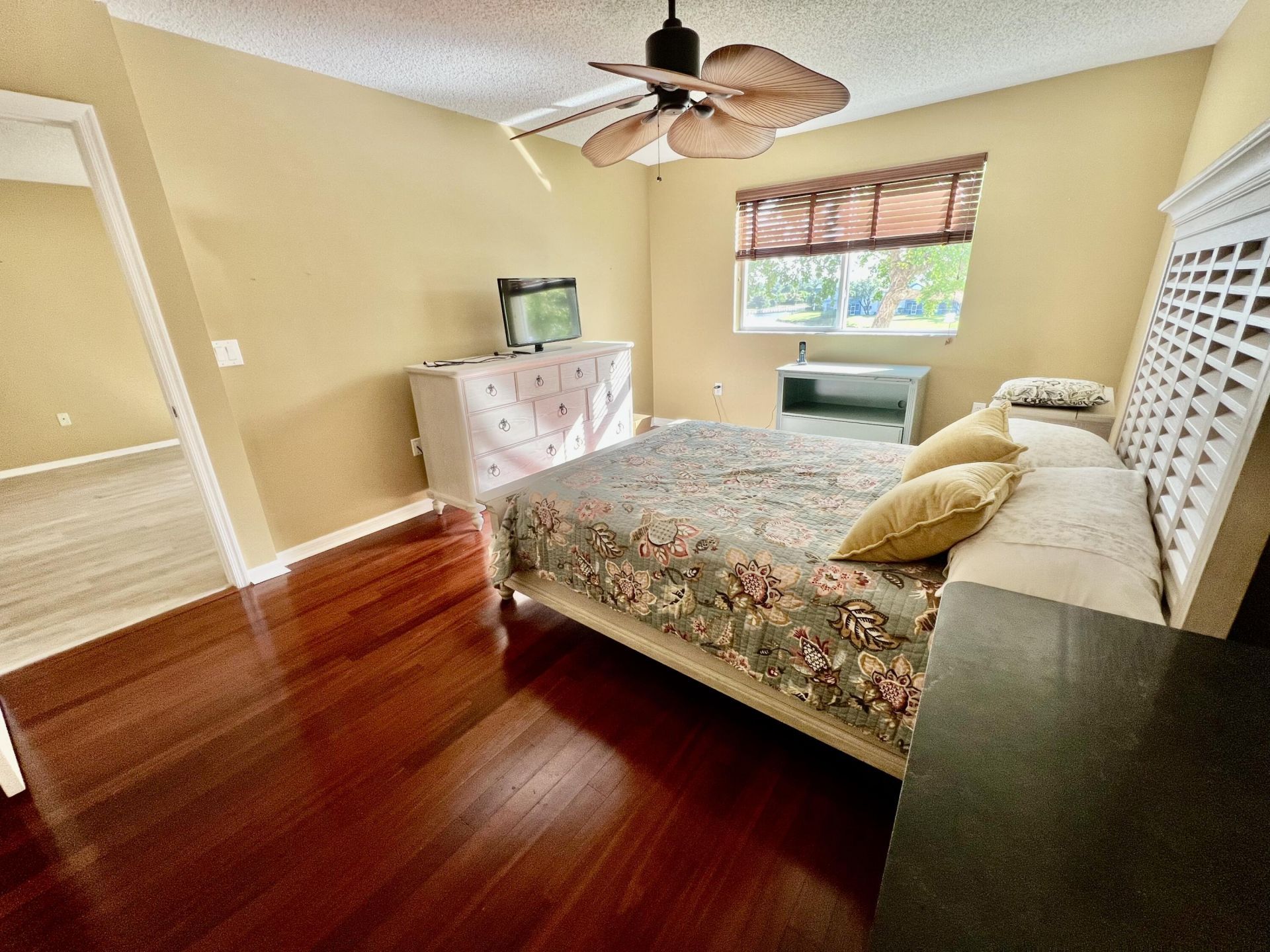 9563 Weldon Circle, Unit 304, Tamarac, FL 33321 Photo