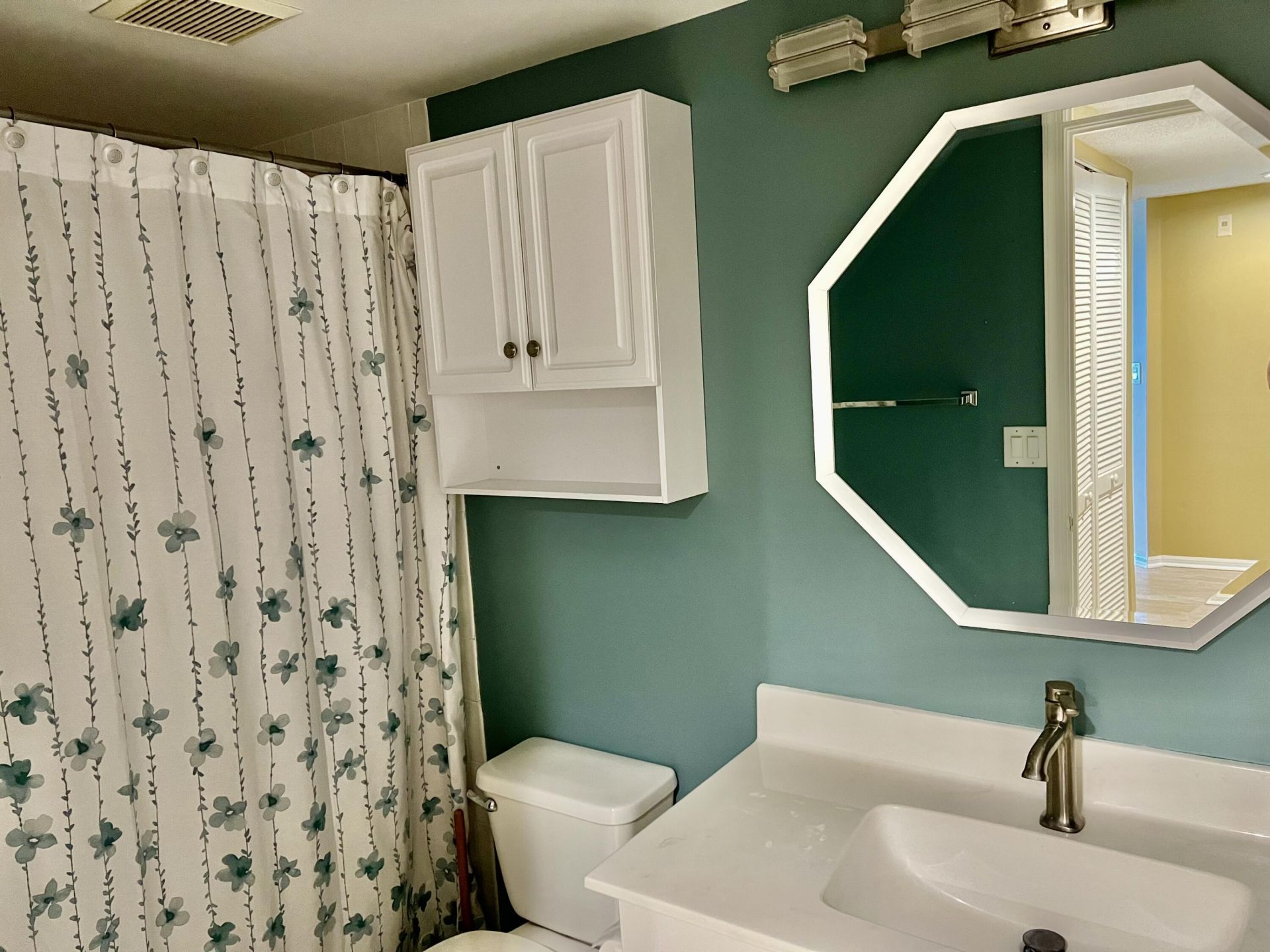 9563 Weldon Circle, Unit 304, Tamarac, FL 33321 Photo