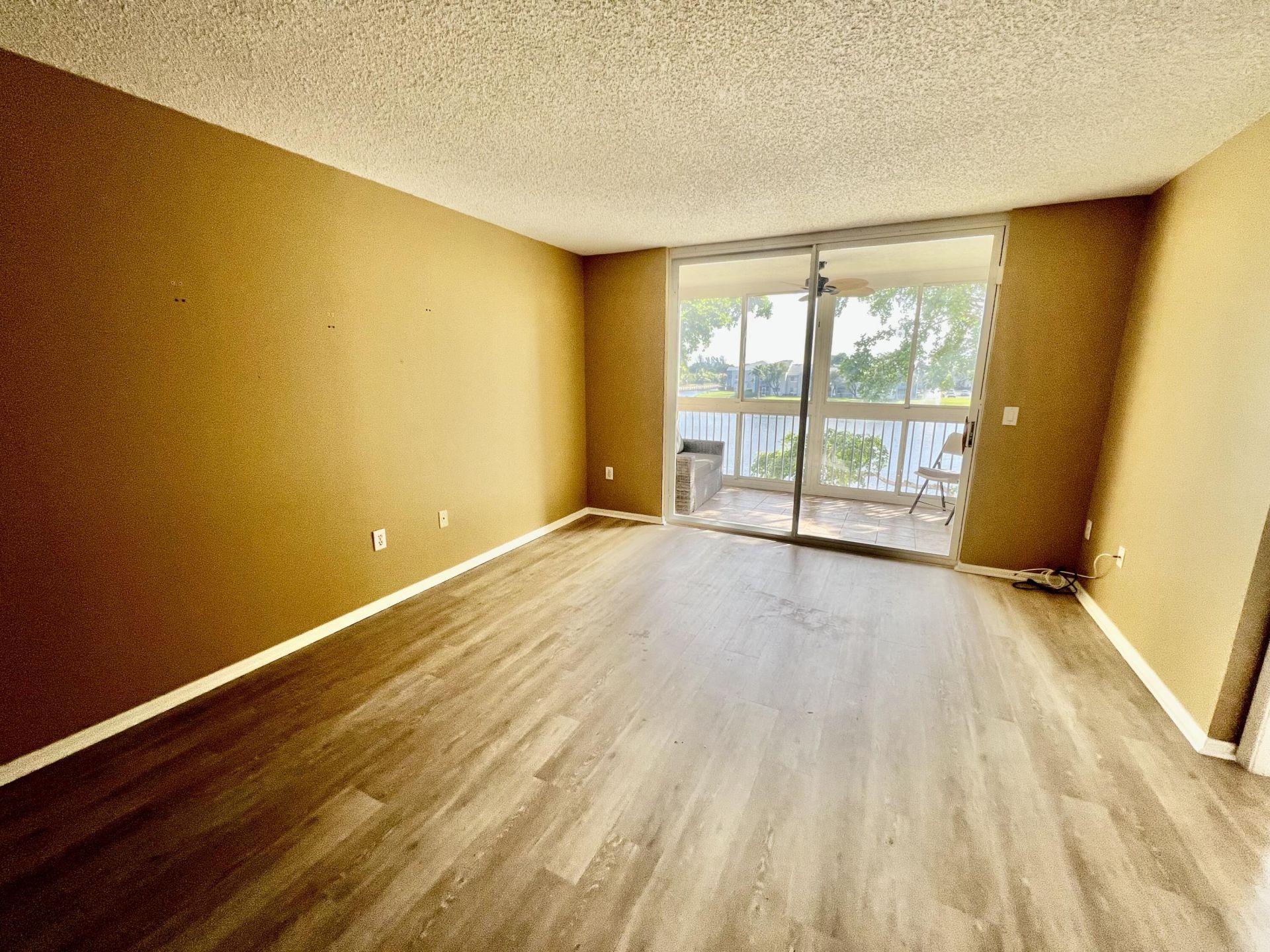 9563 Weldon Circle, Unit 304, Tamarac, FL 33321 Photo