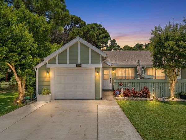 1382 SE Rivergreen Circle, Port St. Lucie, FL 34952
