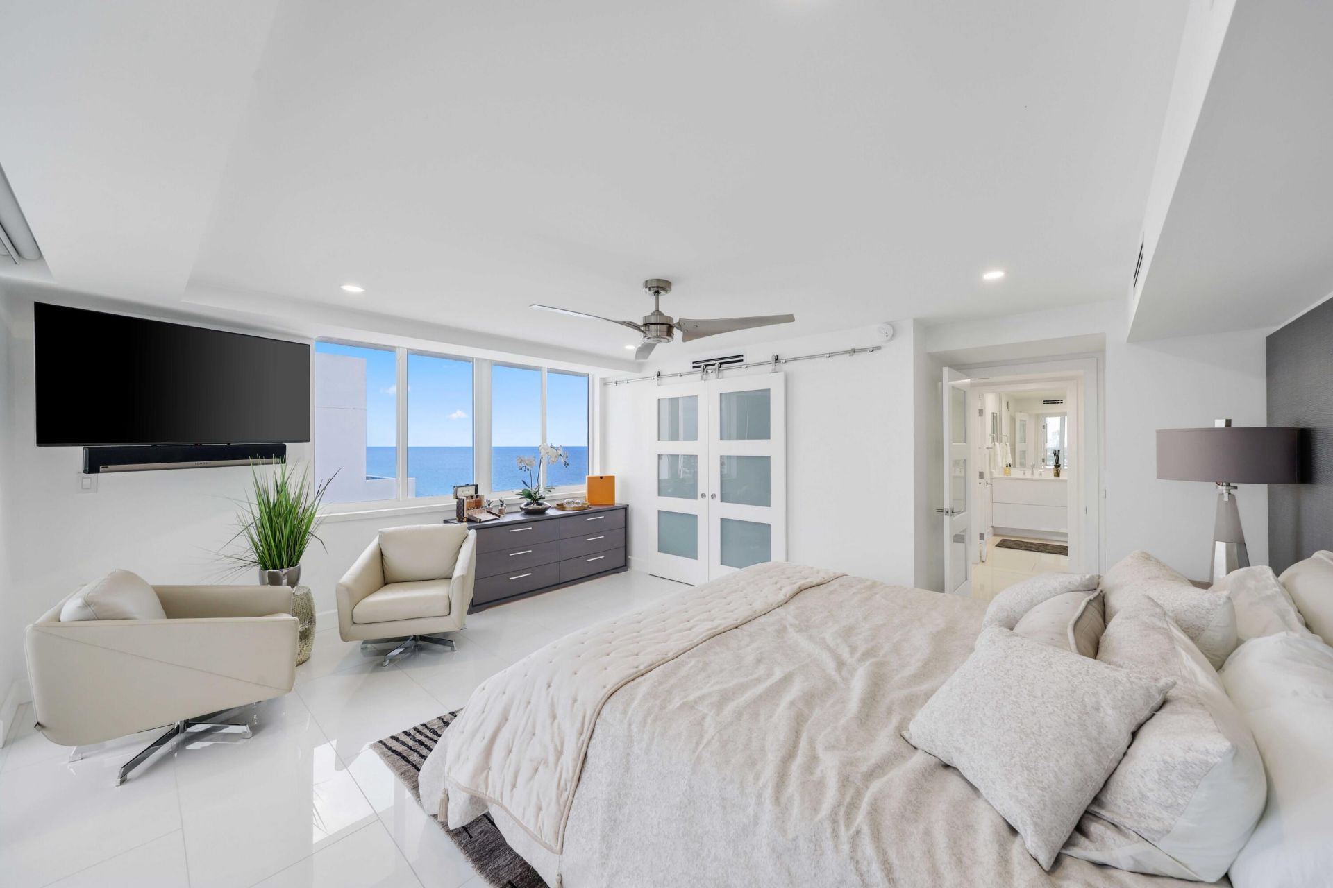 545 S Fort Lauderdale Beach Boulevard, Unit 1703/1704, Fort Lauderdale, FL 33304 Photo