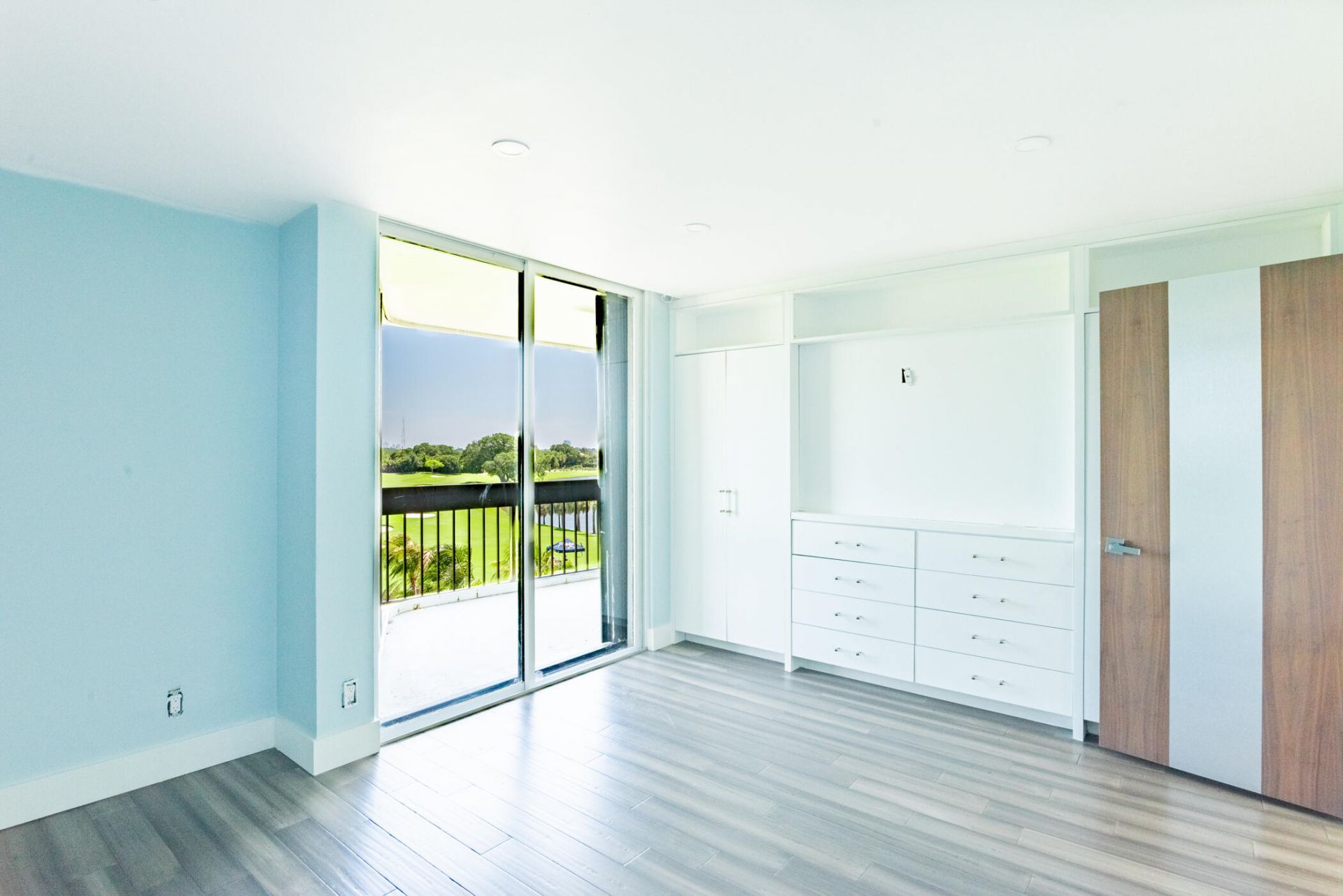 2000 Presidential Way, Unit 501, West Palm Beach, FL 33401 Photo