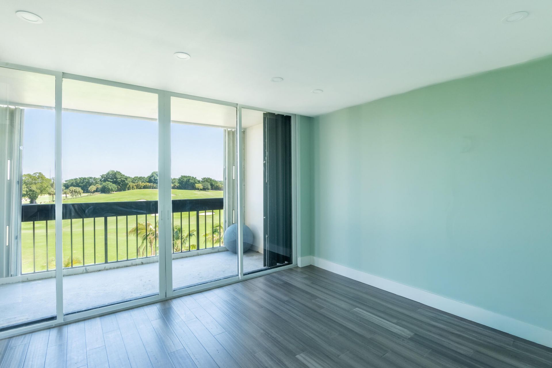 2000 Presidential Way, Unit 501, West Palm Beach, FL 33401 Photo