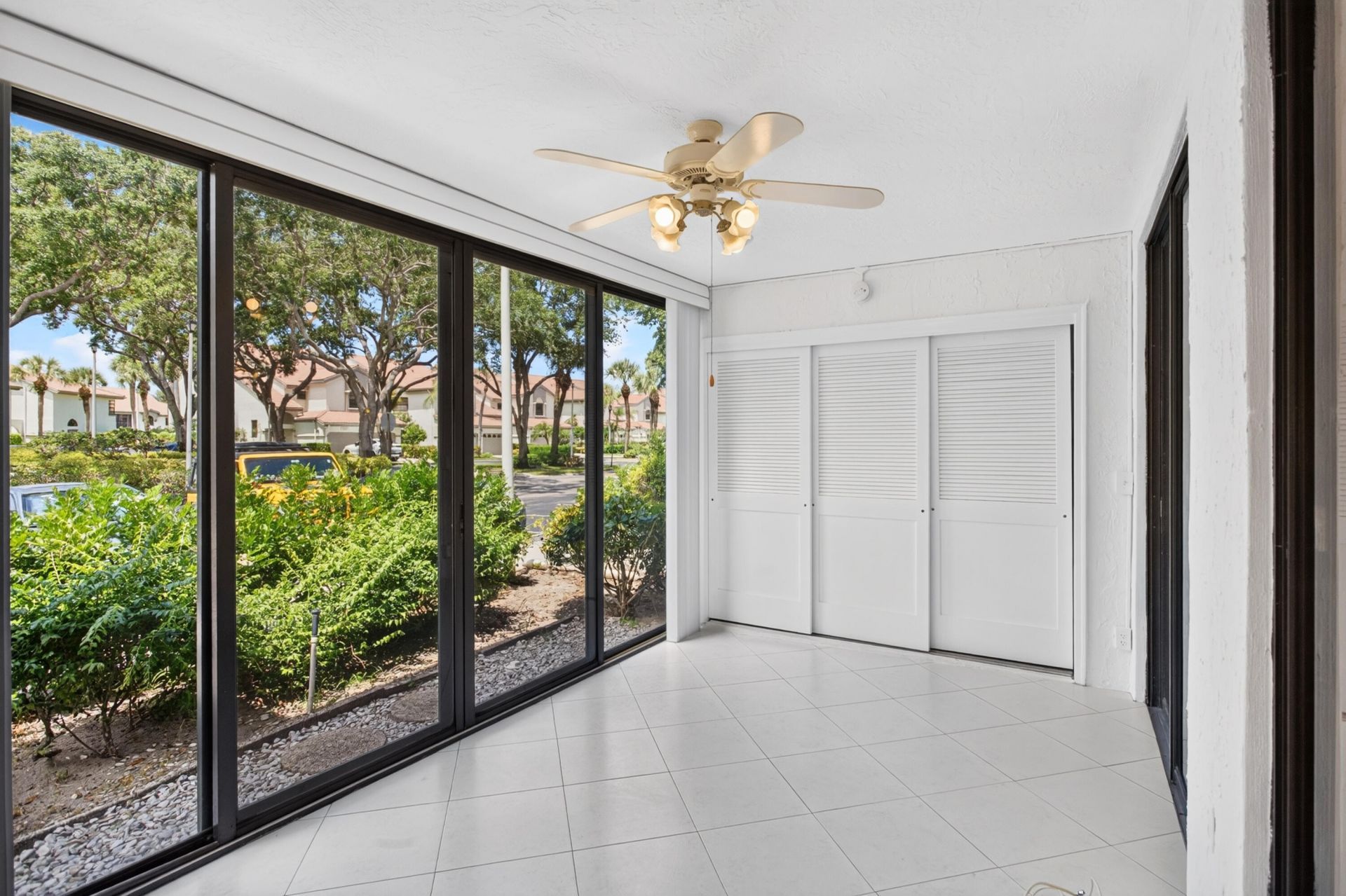5283 Europa Drive, Unit D, Boynton Beach, FL 33437 Photo