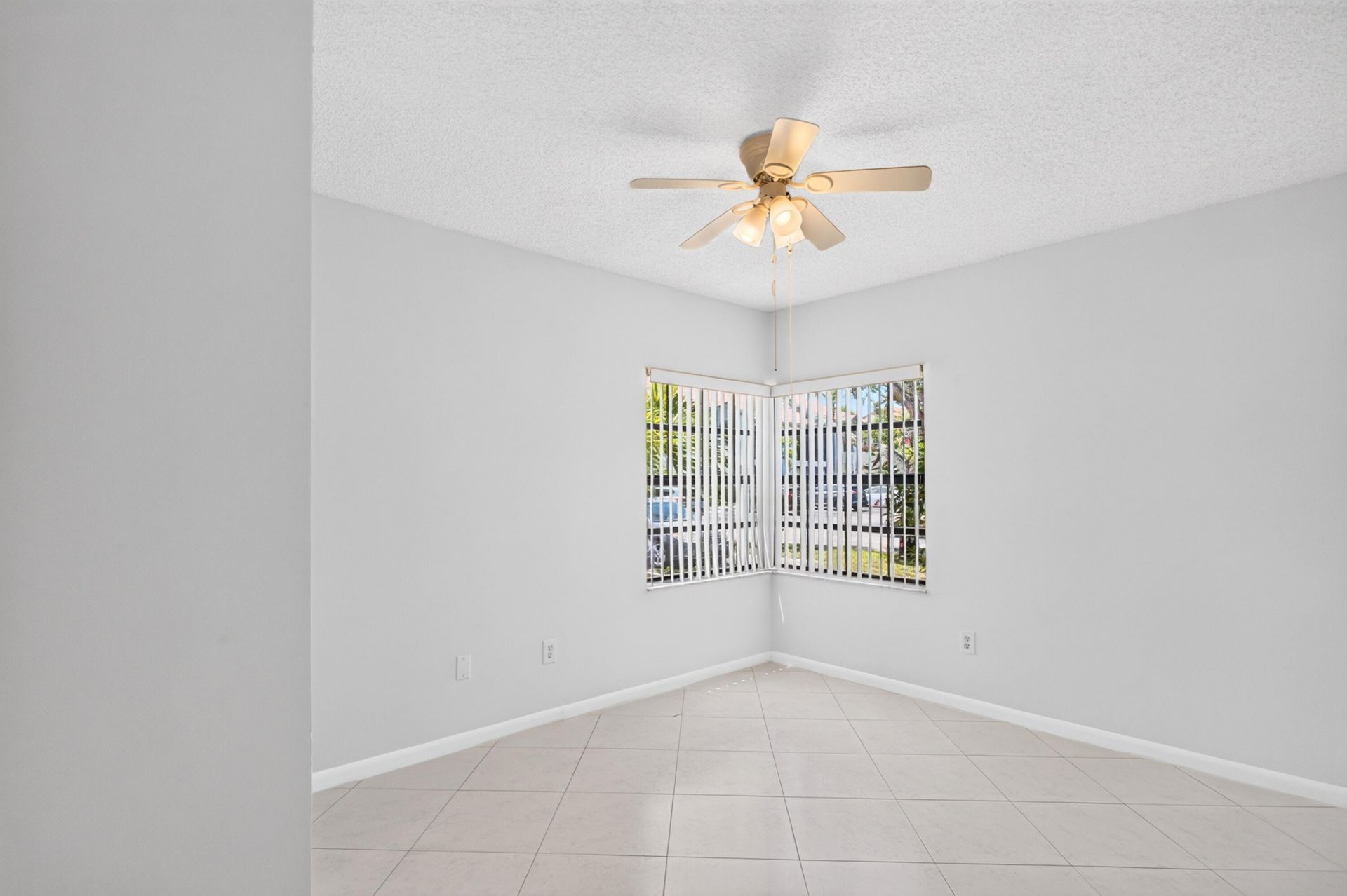 5283 Europa Drive, Unit D, Boynton Beach, FL 33437 Photo
