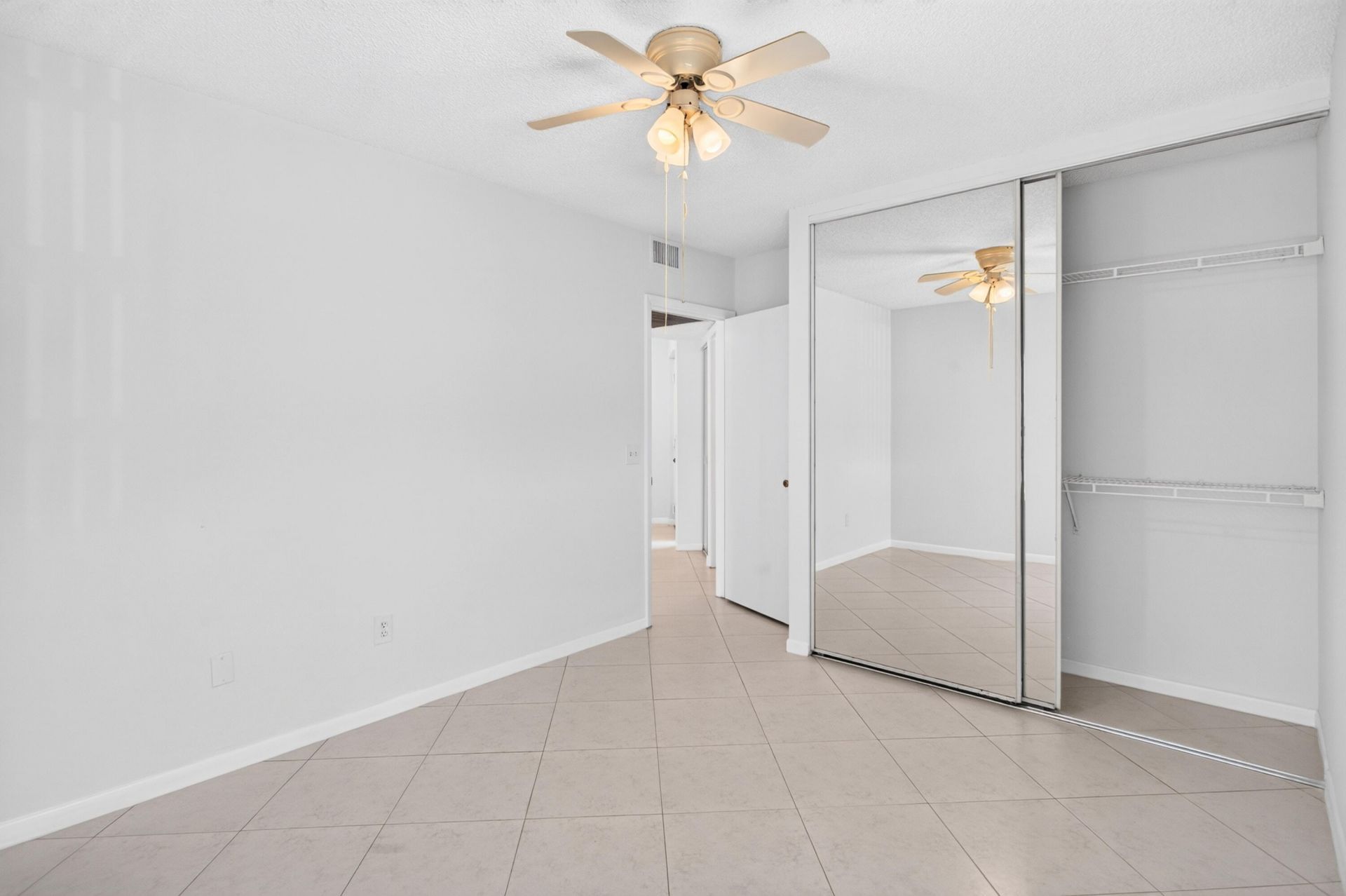 5283 Europa Drive, Unit D, Boynton Beach, FL 33437 Photo