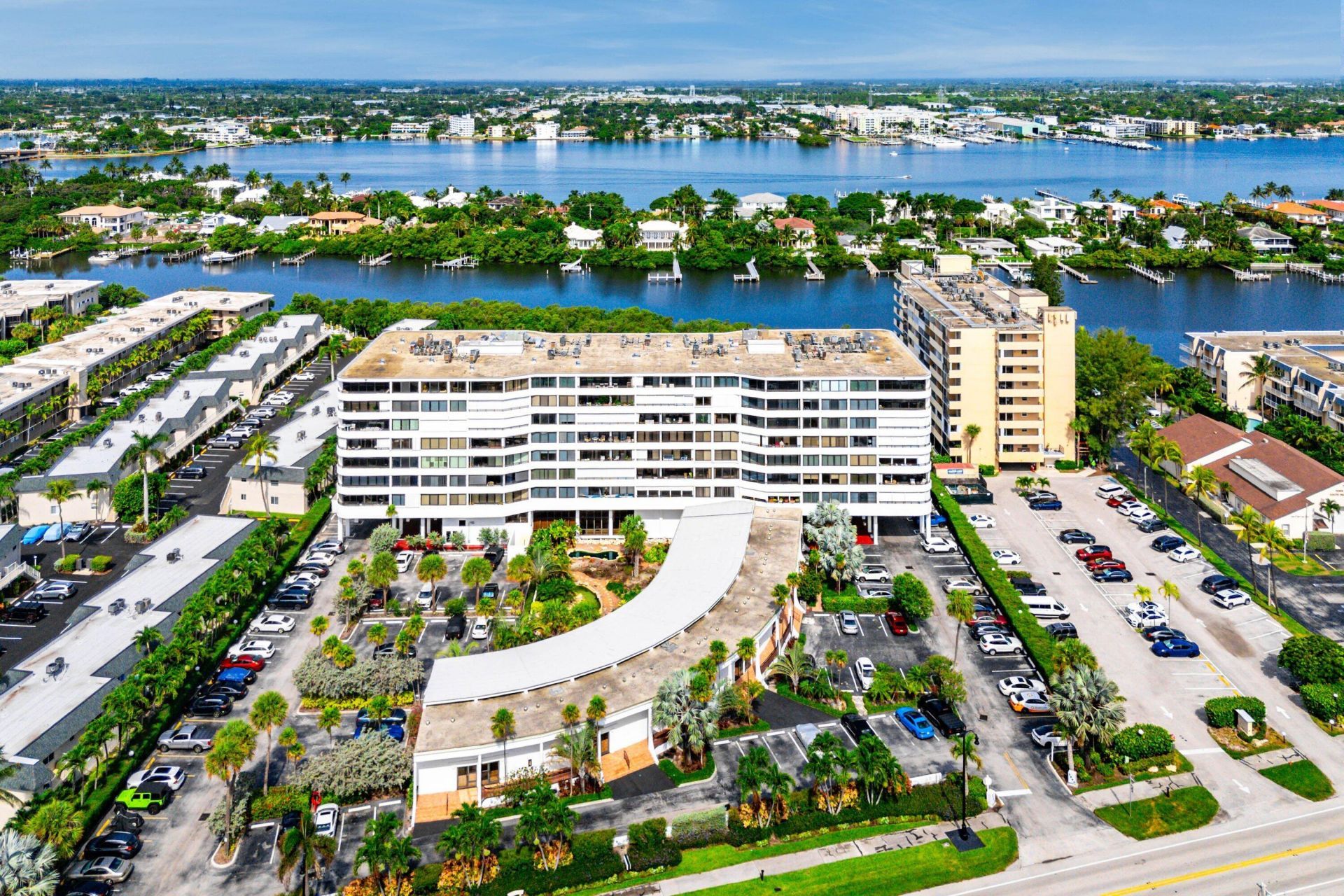 3589 S Ocean Boulevard, Unit 703, South Palm Beach, FL 33480 Photo