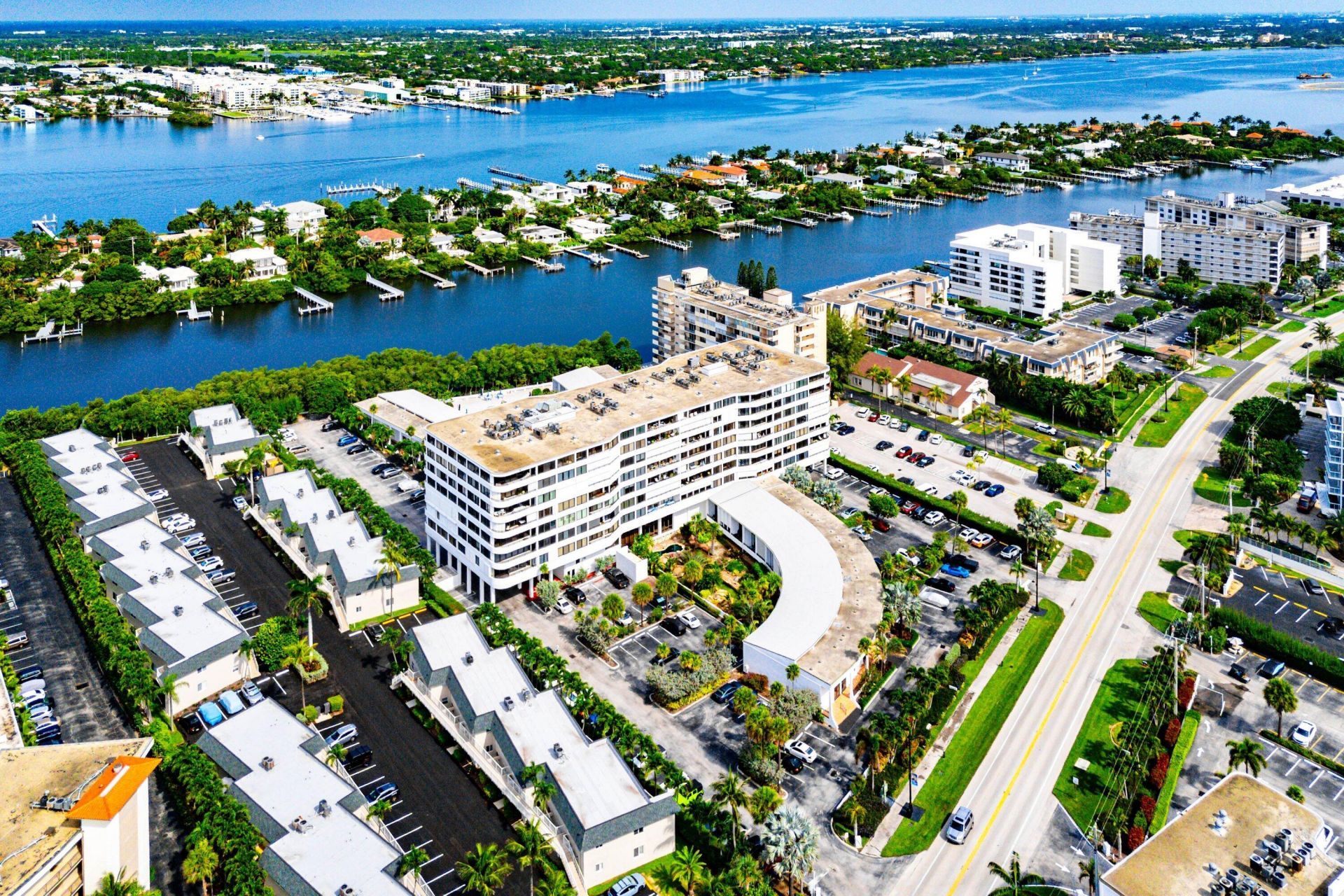 3589 S Ocean Boulevard, Unit 703, South Palm Beach, FL 33480 Photo
