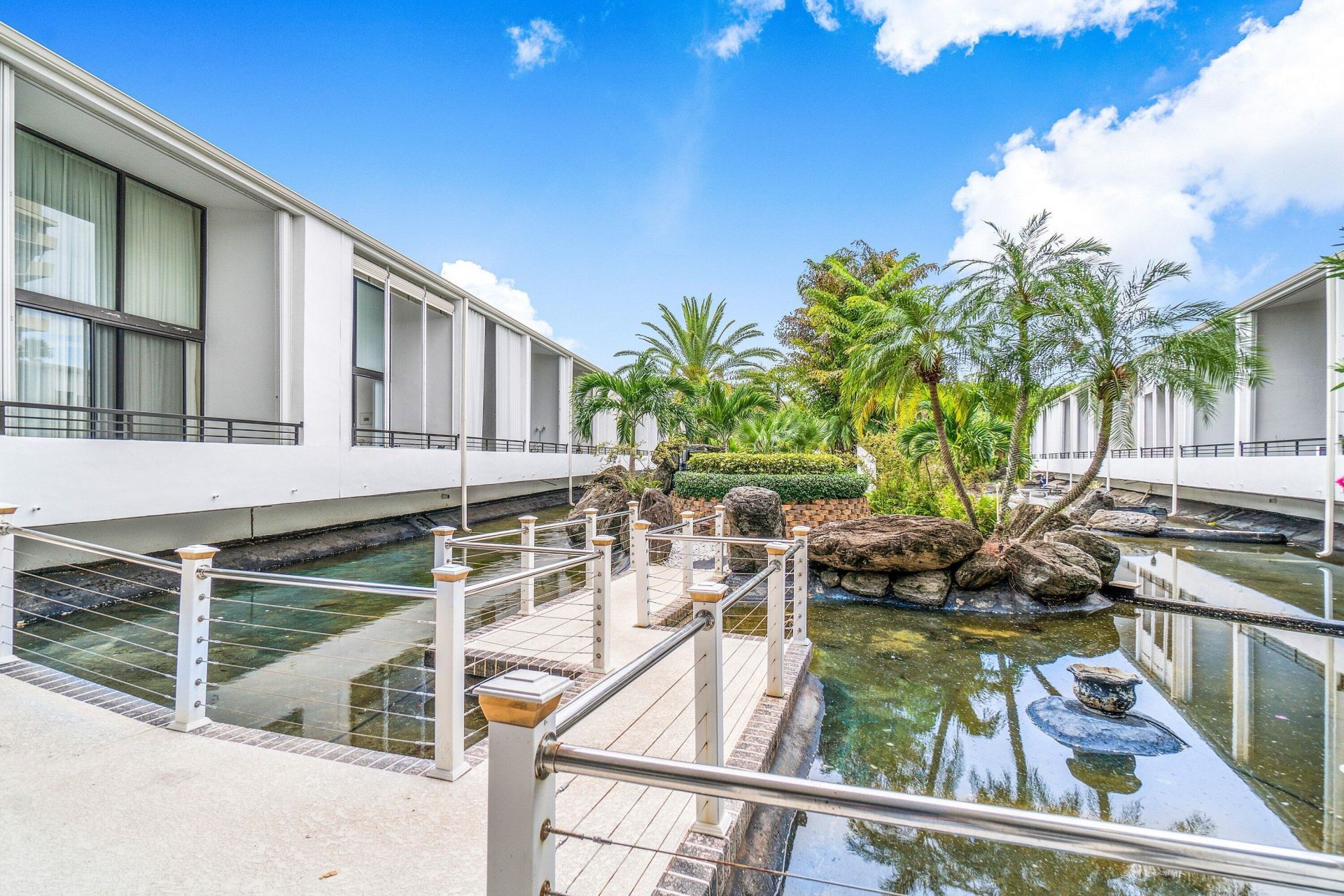 3589 S Ocean Boulevard, Unit 703, South Palm Beach, FL 33480 Photo
