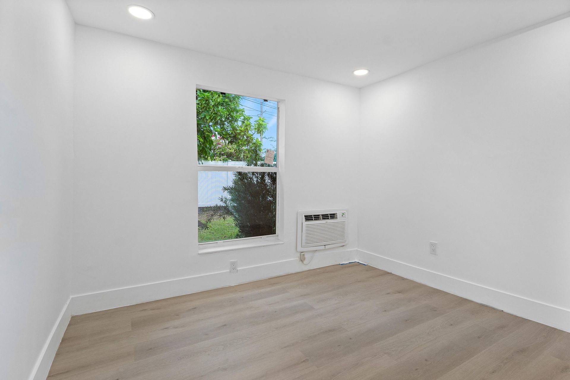 107 SW 4th Avenue, Delray Beach, FL 33444 Photo