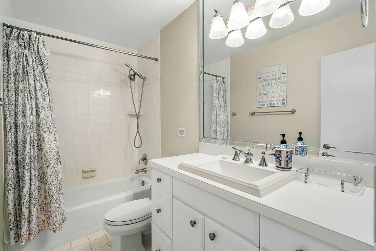 41 Castle Harbor Isle Drive, Fort Lauderdale, FL 33308 Photo