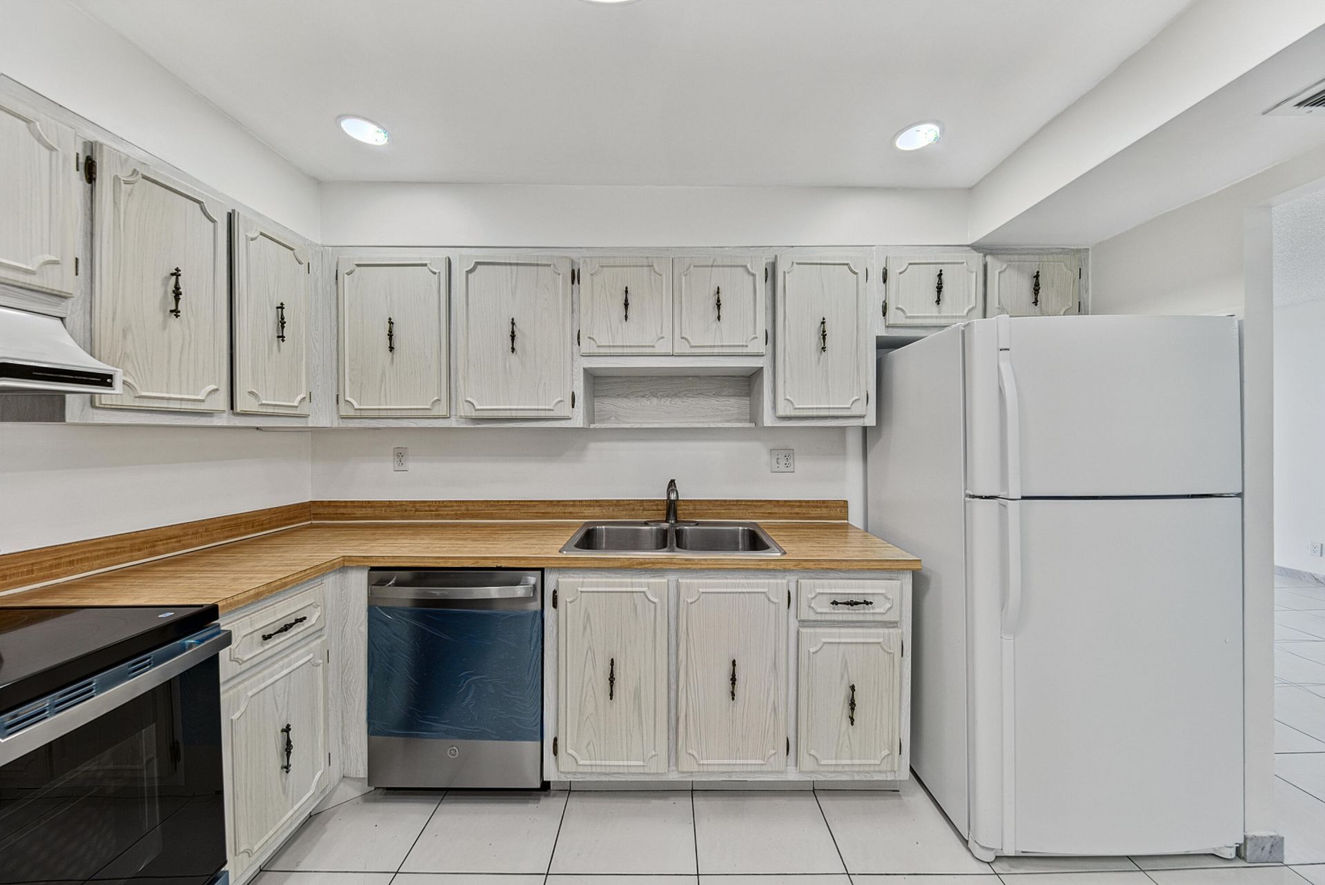 531 N Ocean Boulevard, Unit 805, Pompano Beach, FL 33062 Photo