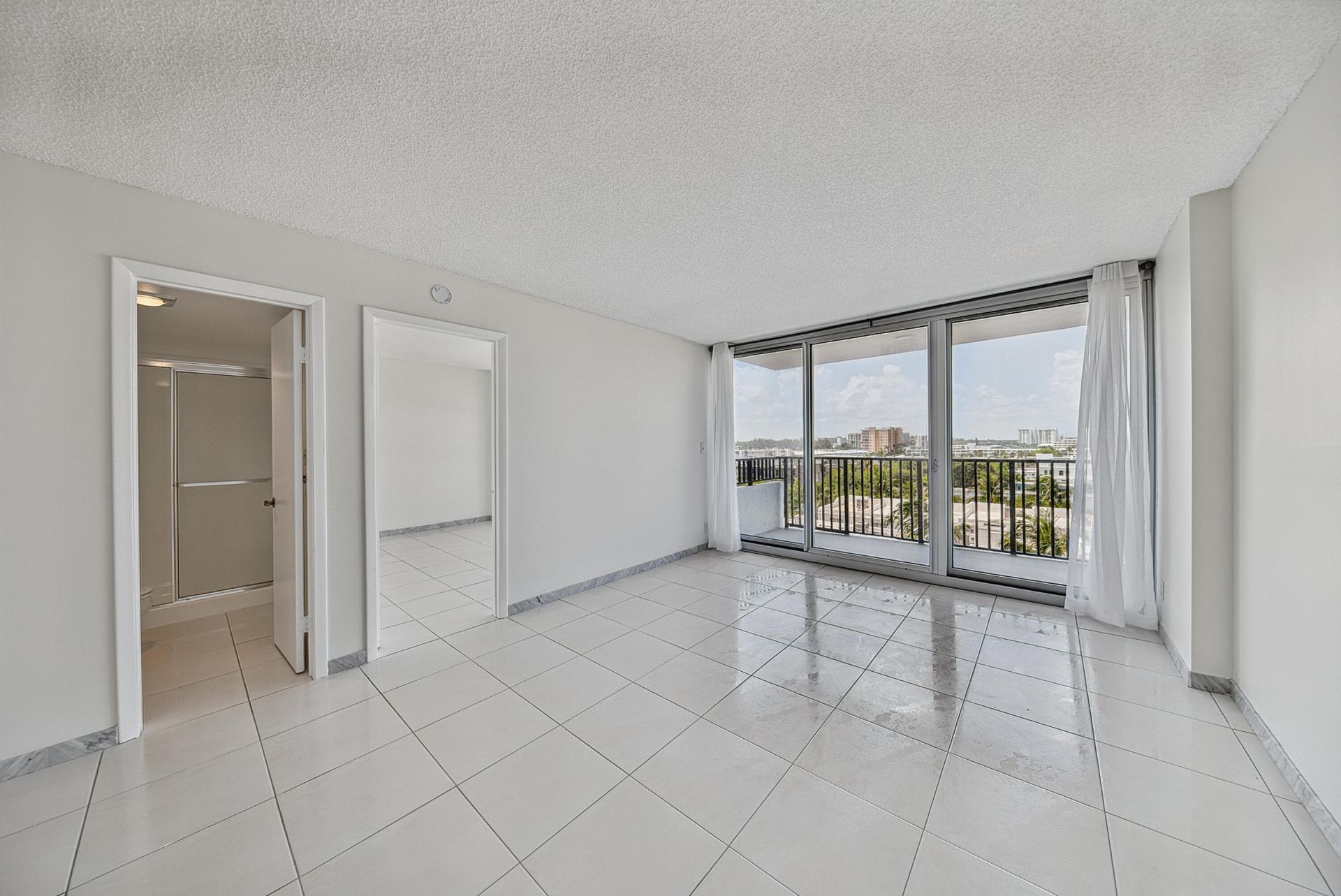 531 N Ocean Boulevard, Unit 805, Pompano Beach, FL 33062 Photo