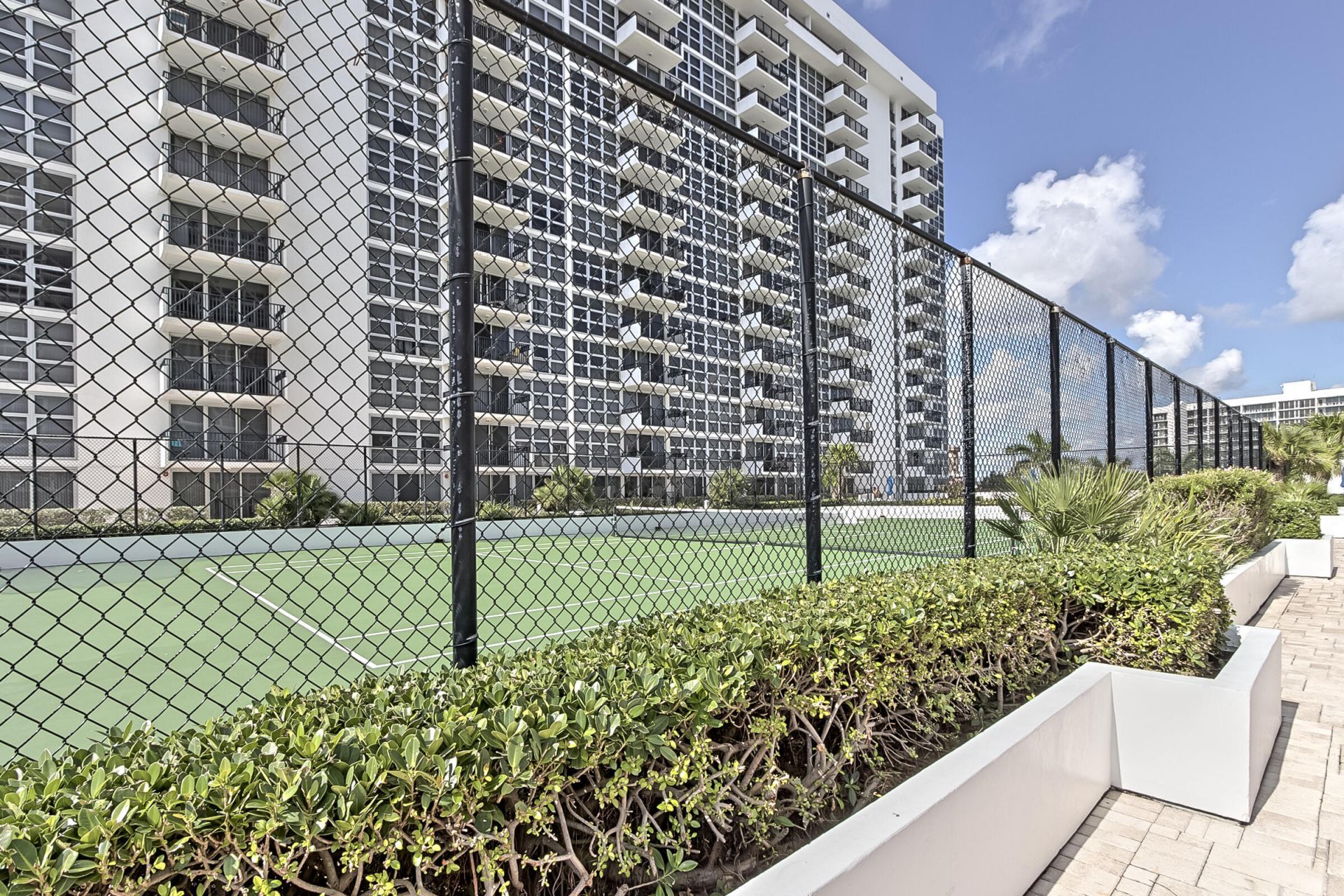 531 N Ocean Boulevard, Unit 805, Pompano Beach, FL 33062 Photo