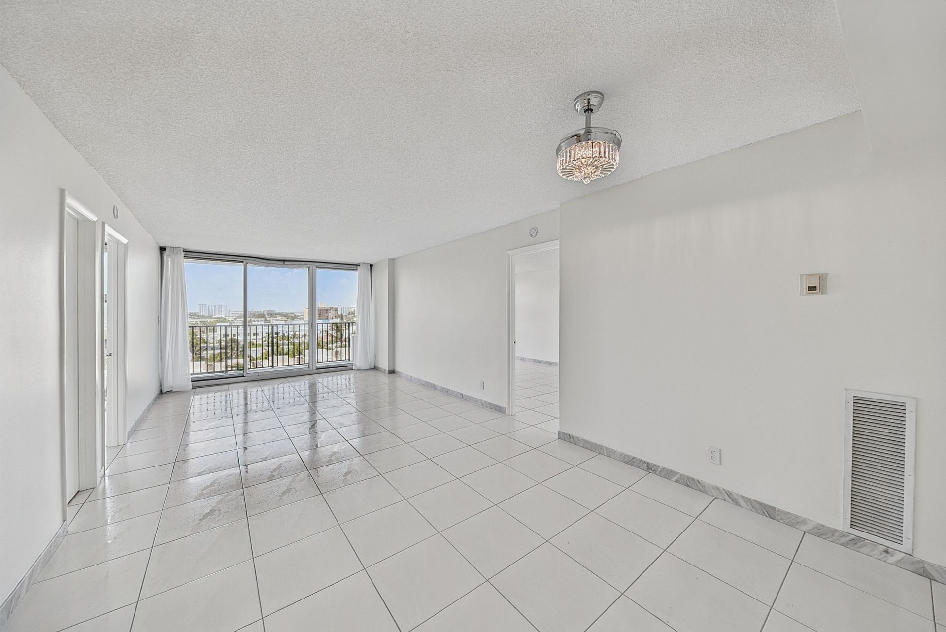 531 N Ocean Boulevard, Unit 805, Pompano Beach, FL 33062 Photo