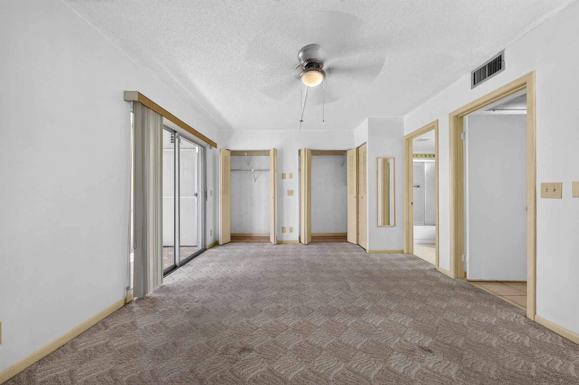101 SW 132nd Way, Unit 215J, Pembroke Pines, FL 33027 Photo
