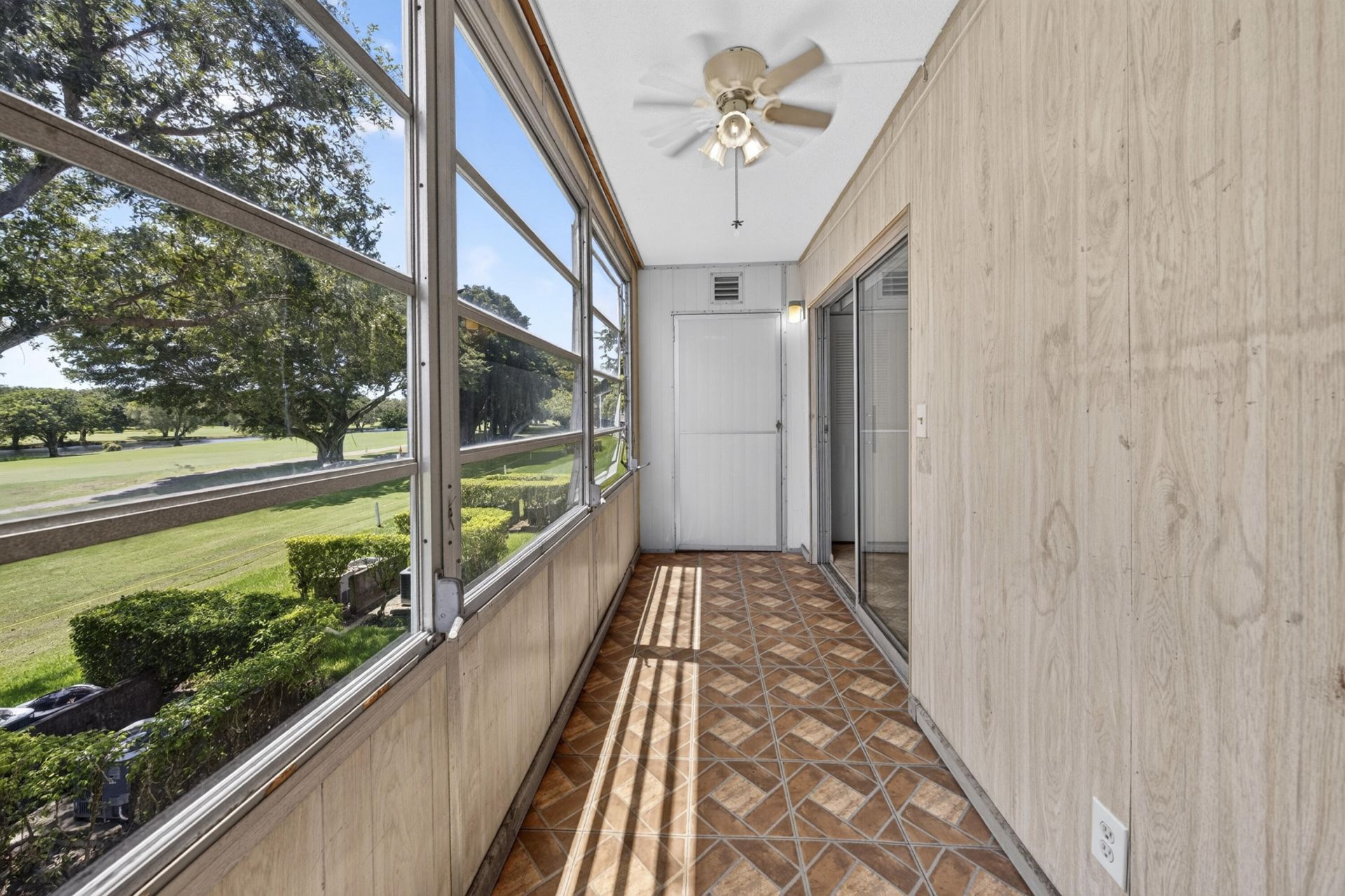 101 SW 132nd Way, Unit 215J, Pembroke Pines, FL 33027 Photo