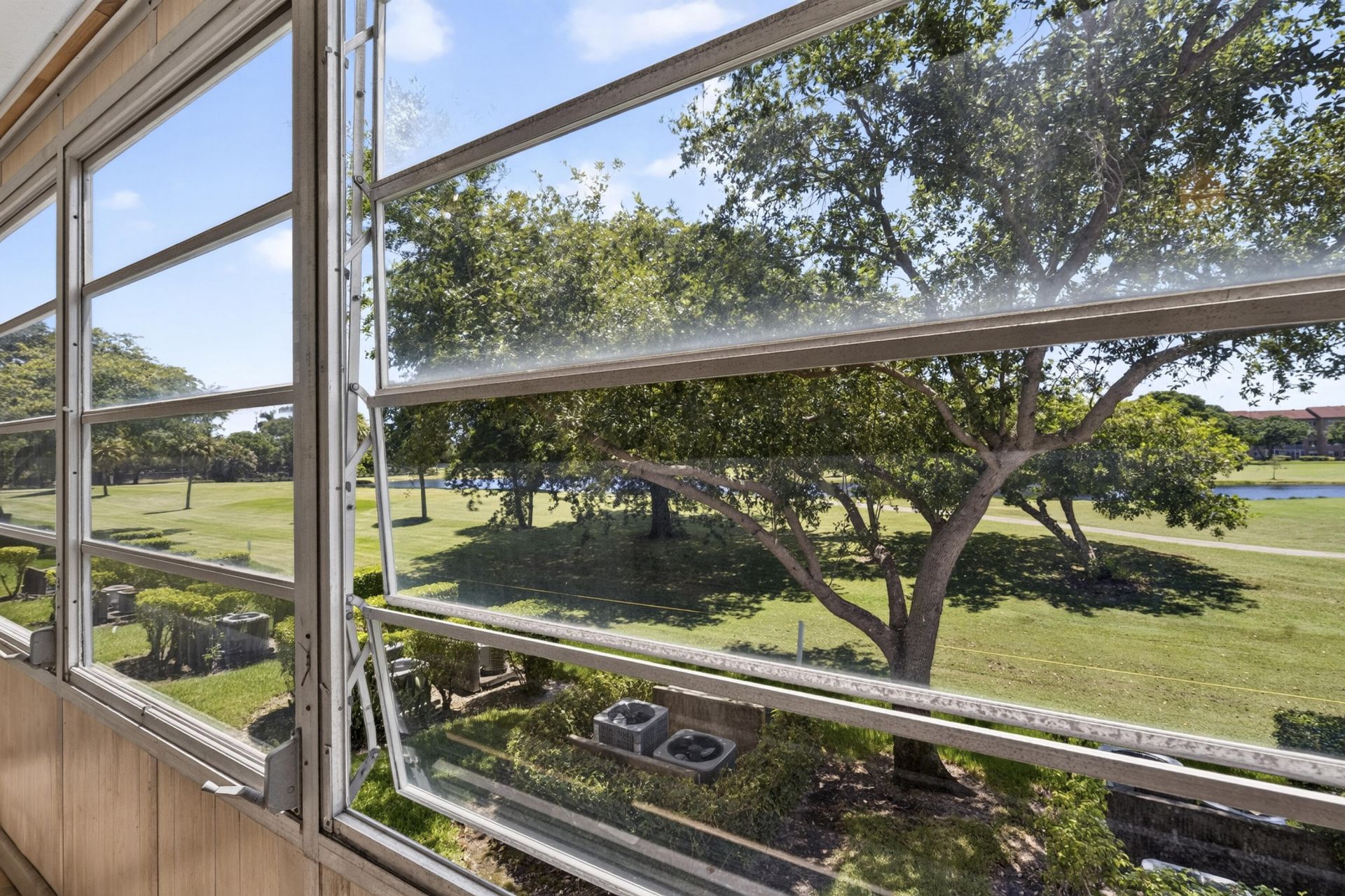 101 SW 132nd Way, Unit 215J, Pembroke Pines, FL 33027 Photo