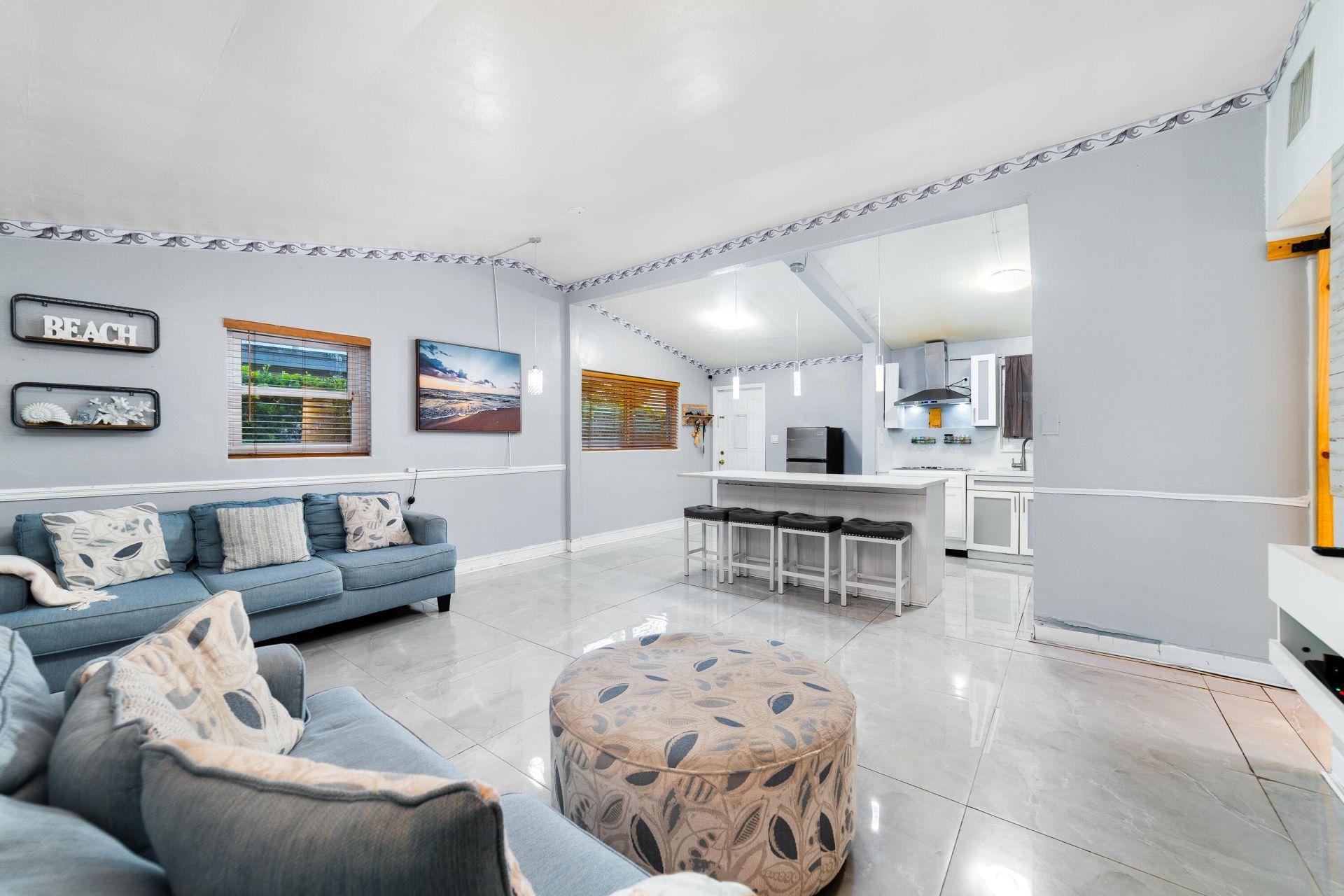 735 Hibiscus Drive, Royal Palm Beach, FL 33411 Photo