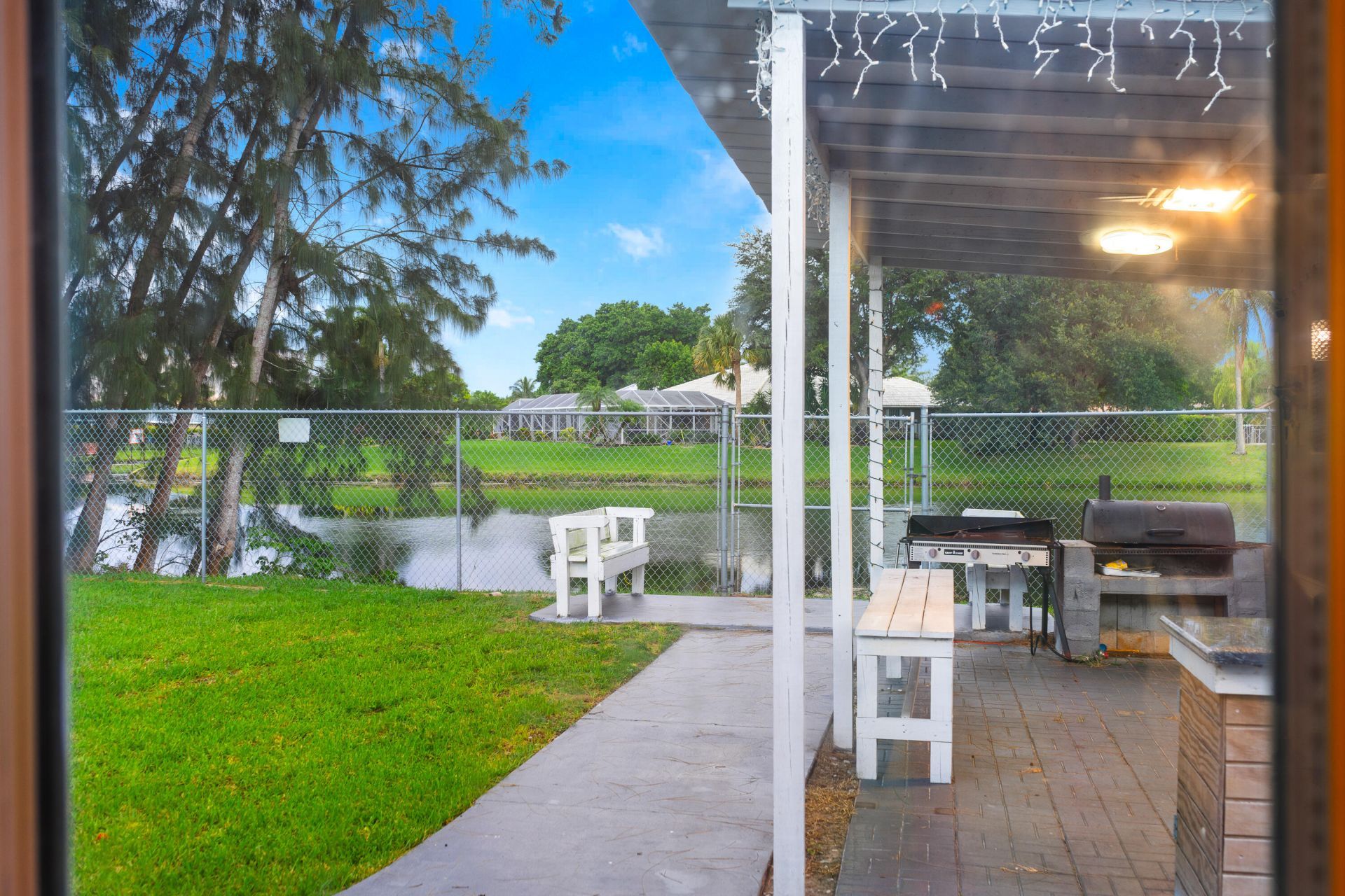 735 Hibiscus Drive, Royal Palm Beach, FL 33411 Photo