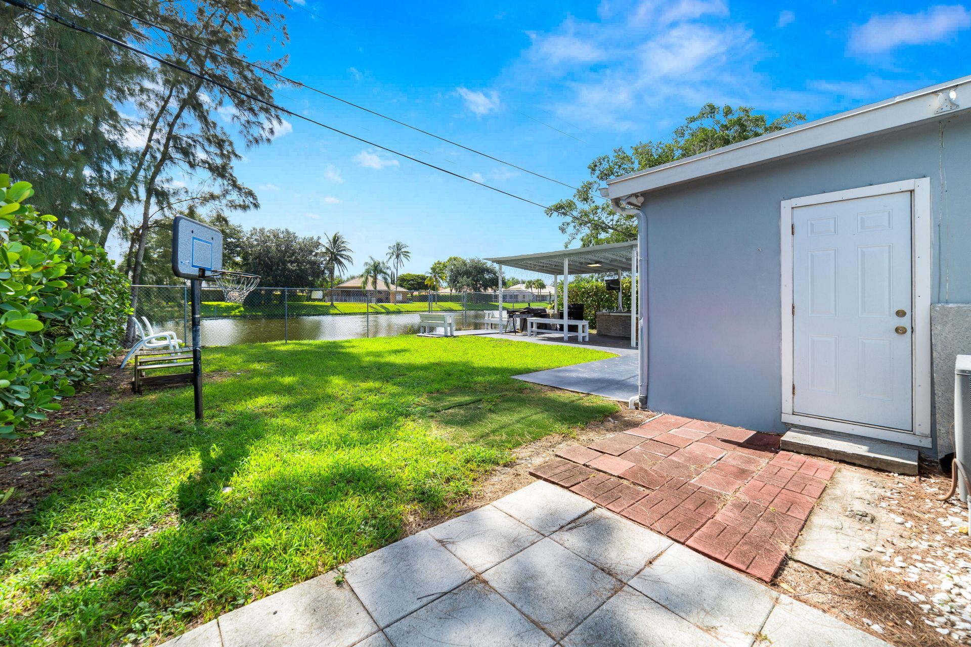 735 Hibiscus Drive, Royal Palm Beach, FL 33411 Photo