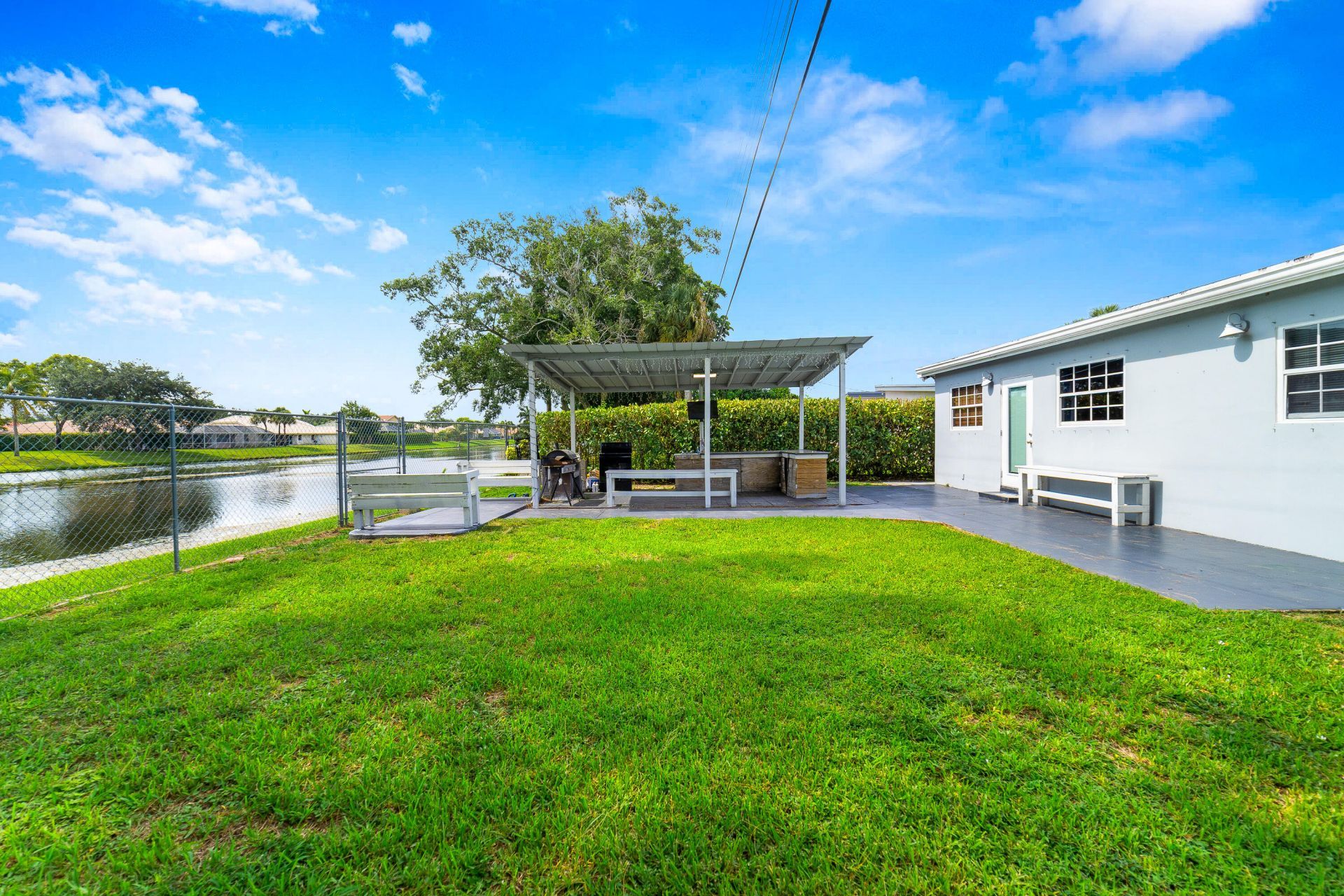 735 Hibiscus Drive, Royal Palm Beach, FL 33411 Photo