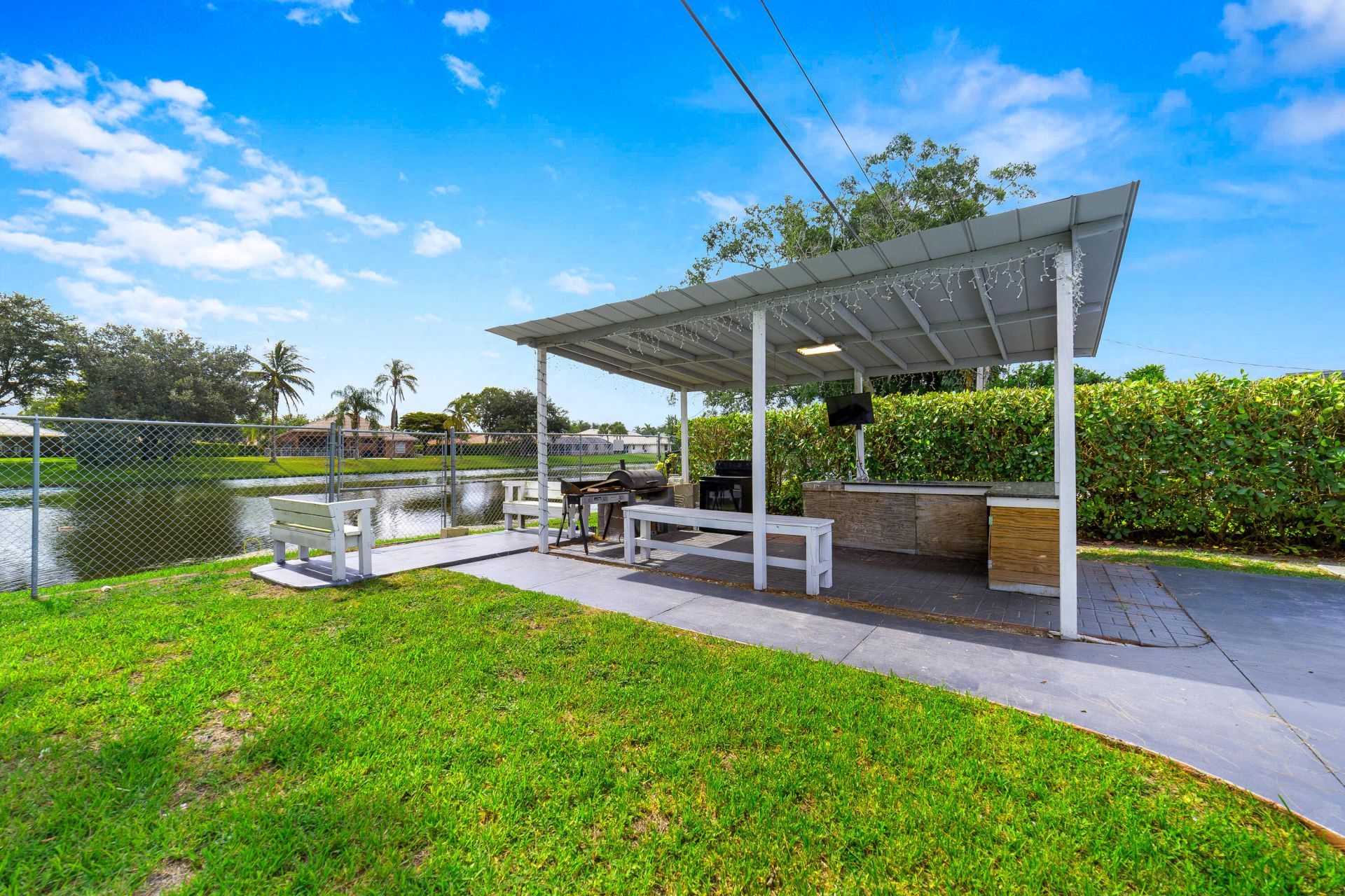 735 Hibiscus Drive, Royal Palm Beach, FL 33411 Photo