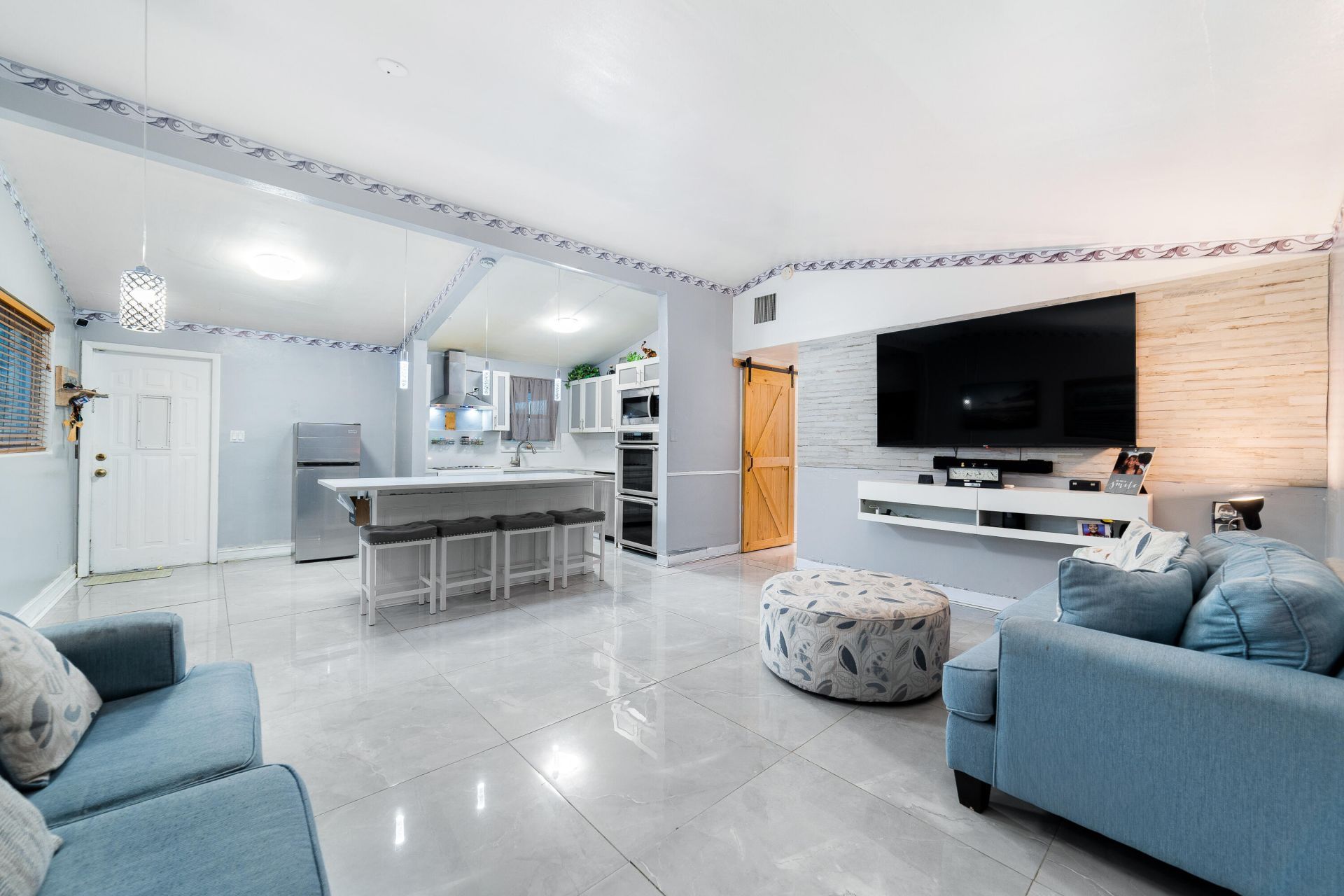 735 Hibiscus Drive, Royal Palm Beach, FL 33411 Photo