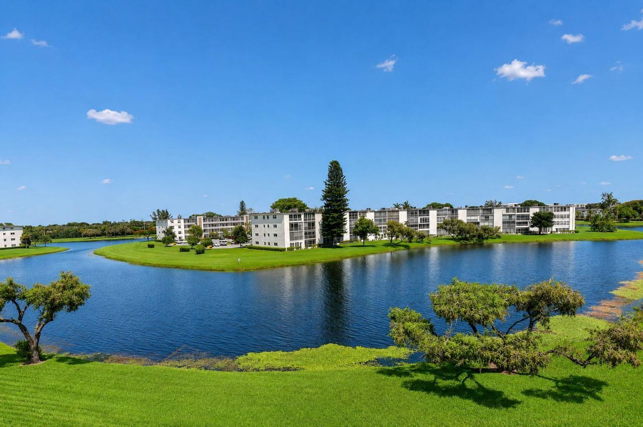4025 Guildford, Unit B - 4025, Boca Raton, FL 33434 Photo
