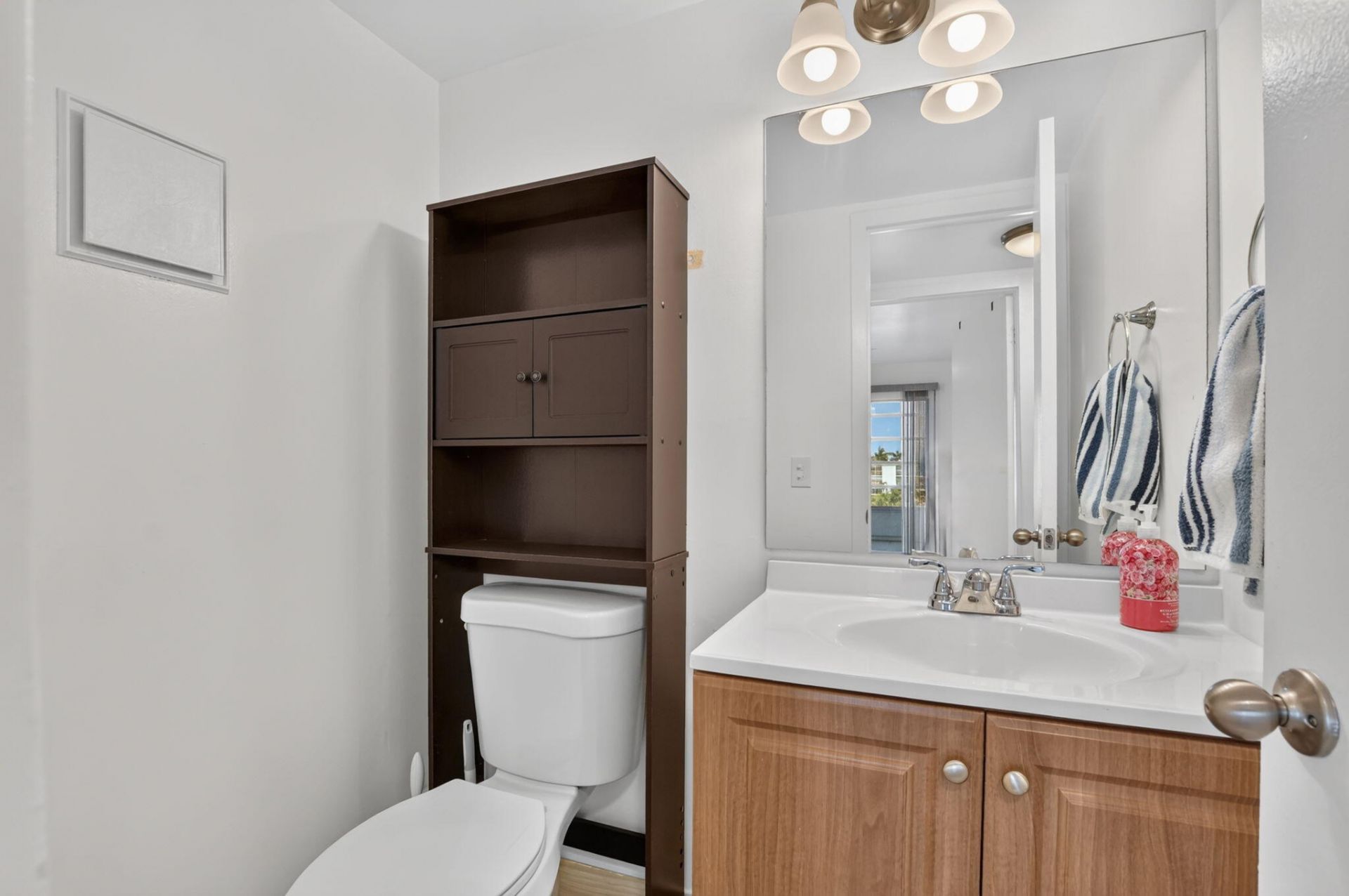 4025 Guildford, Unit B - 4025, Boca Raton, FL 33434 Photo