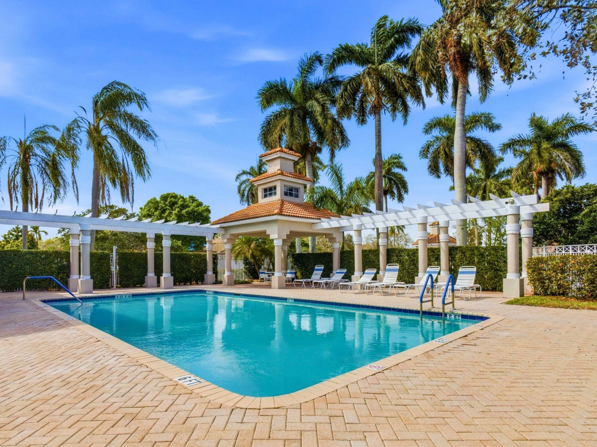 2920 E Aragon Boulevard, Unit 3, Sunrise, FL 33313 Photo