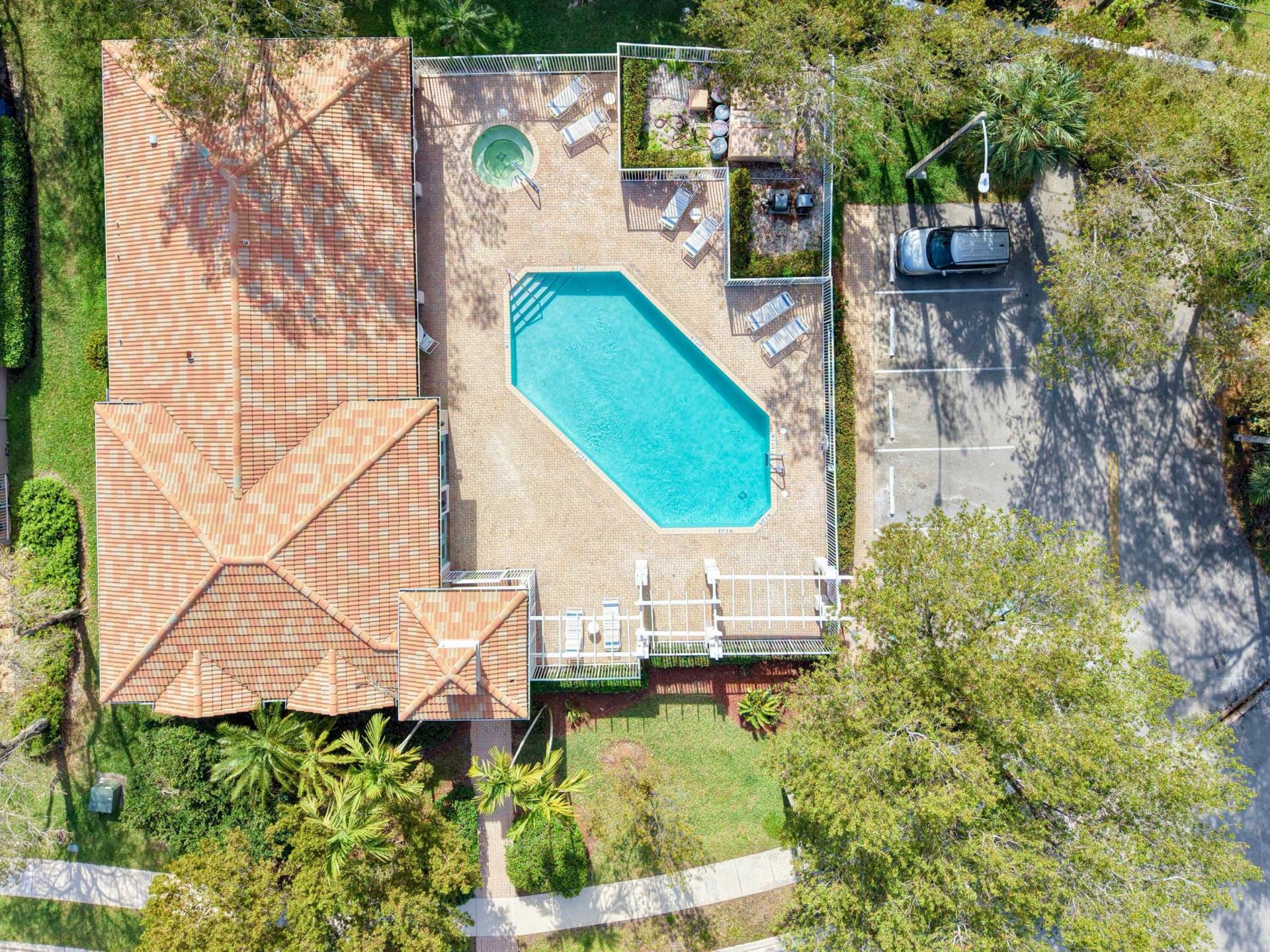 2920 E Aragon Boulevard, Unit 3, Sunrise, FL 33313 Photo