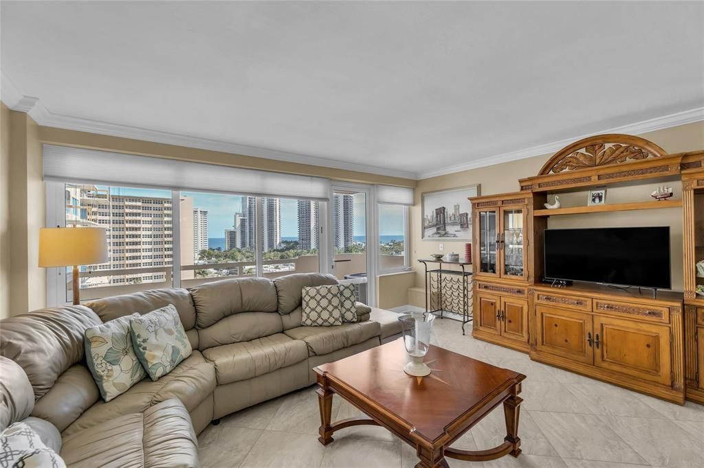 3233 NE 34th Street, Unit 1112A, Fort Lauderdale, FL 33308 Photo