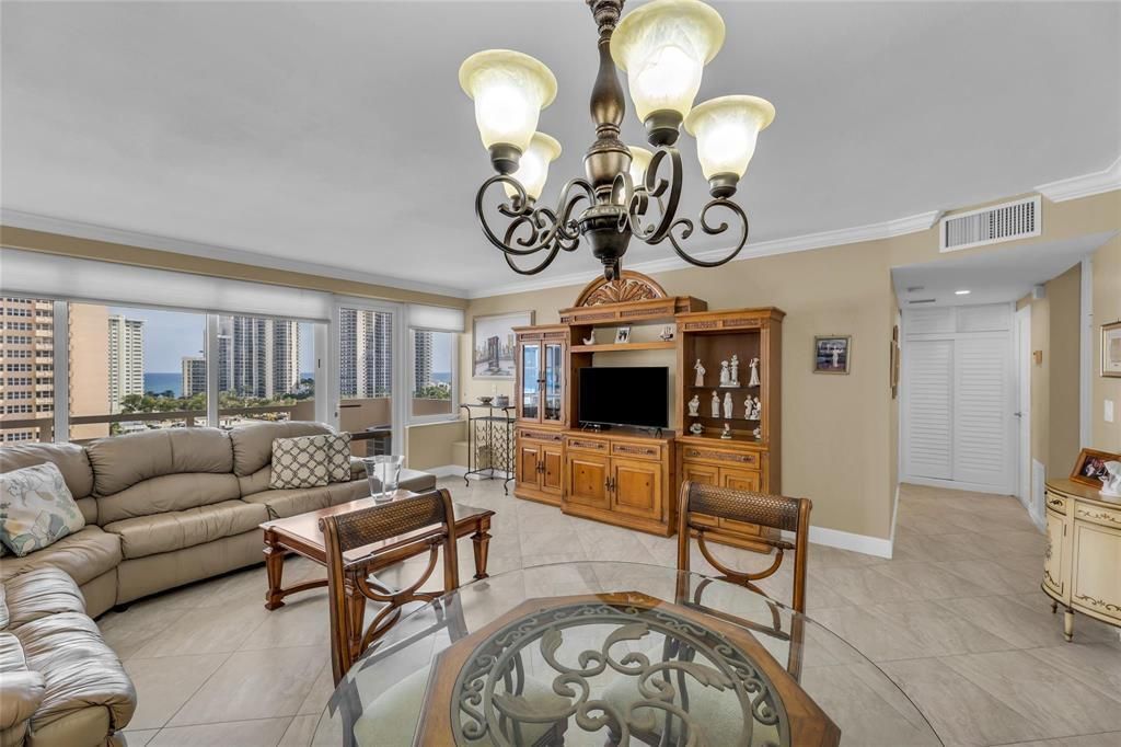 3233 NE 34th Street, Unit 1112A, Fort Lauderdale, FL 33308 Photo