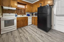 6751 Formosa  photo 4