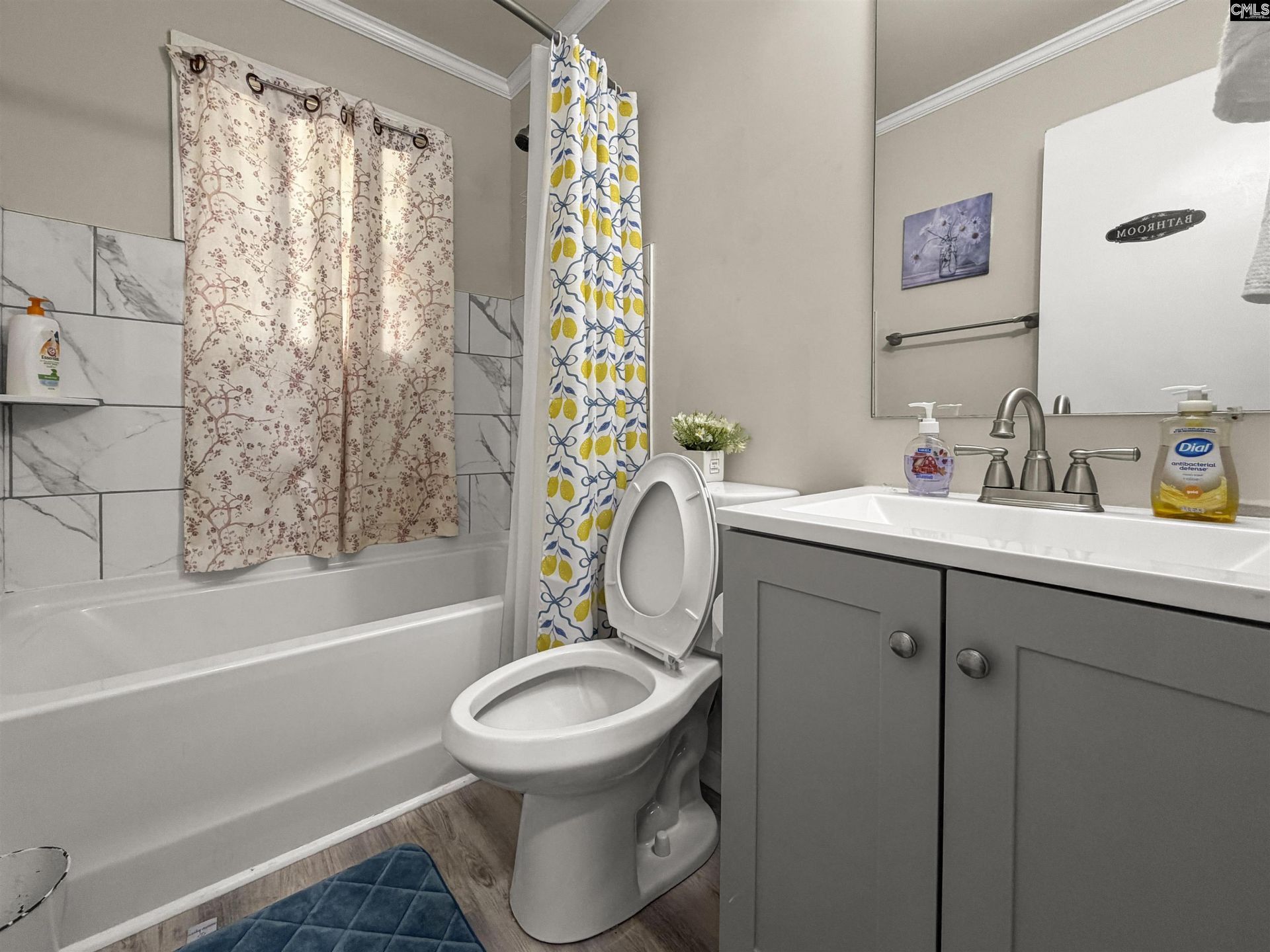 6751 Formosa  Photo 9