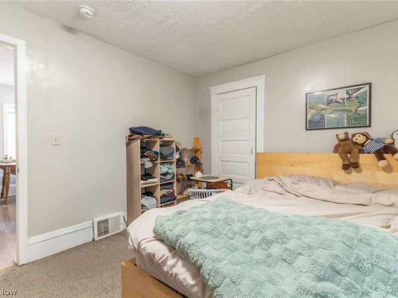 1364 W 58th Street, Cleveland, OH 44102 Photo 28