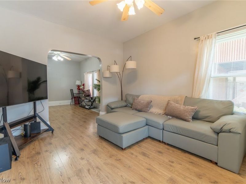 1364 W 58th Street, Cleveland, OH 44102 Photo 4