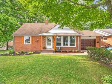 249 Liberty Street E, East Canton, OH 44730