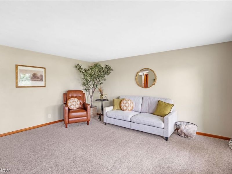 249 Liberty Street E, East Canton, OH 44730 Photo 2