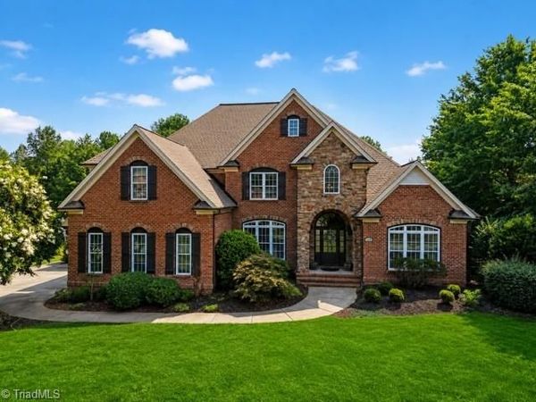 8120 Zinfandel Drive, Kernersville, NC 27284