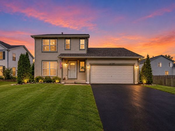 2709 Crested Butte Trail , Plainfield, IL 60586