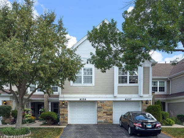 9359 BROCKTON Lane , Unit 9359, Des Plaines, IL 60016