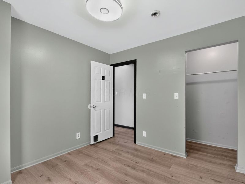 2054 Republic Avenue, Columbus, OH 43211 Photo 14